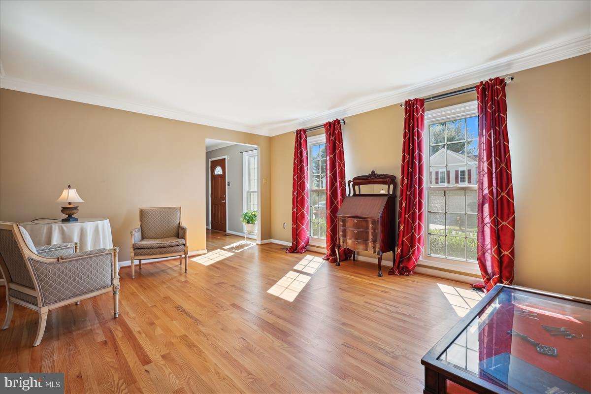 MILLS FARM - Residential