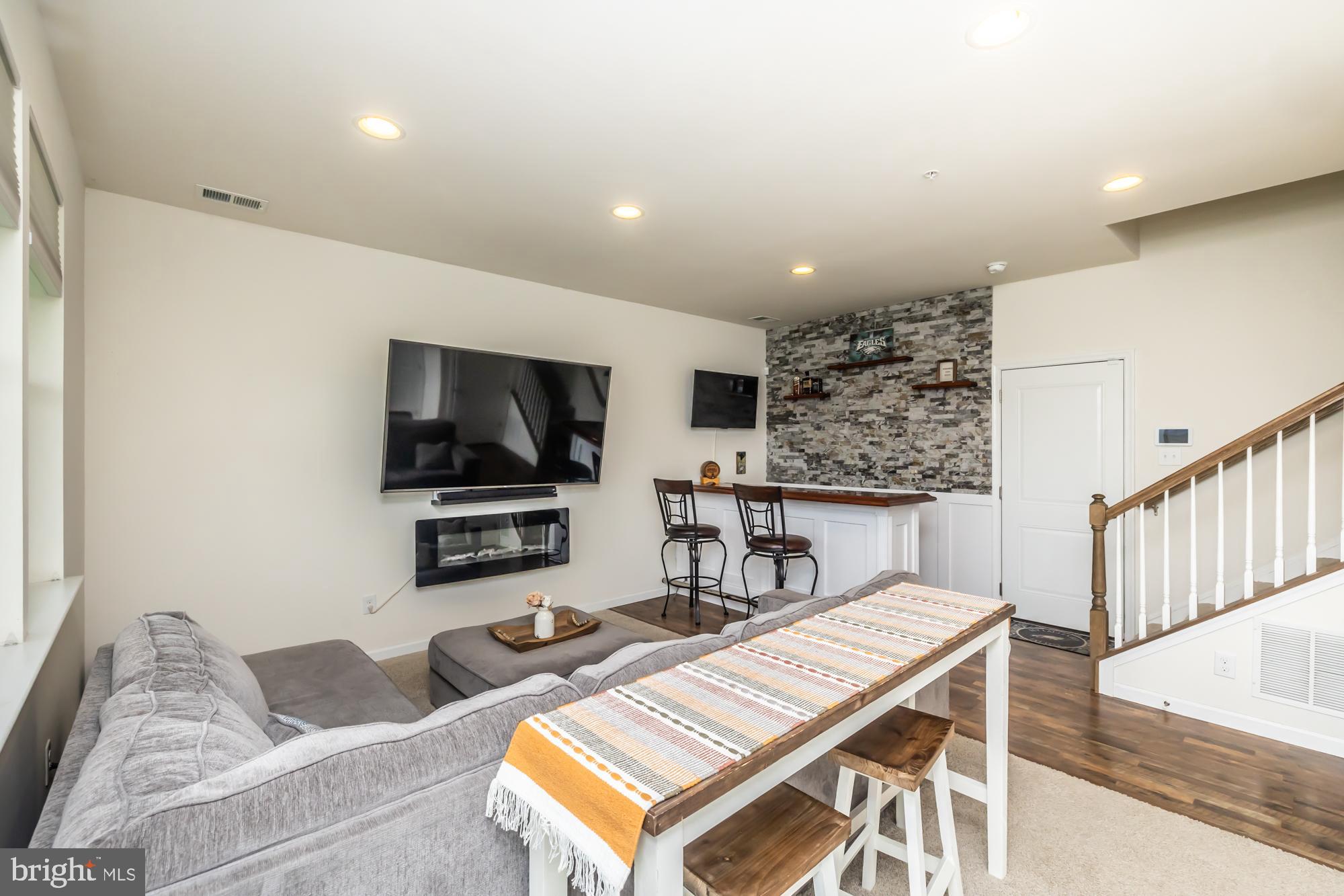 DOWLIN FORGE STATION - Residential