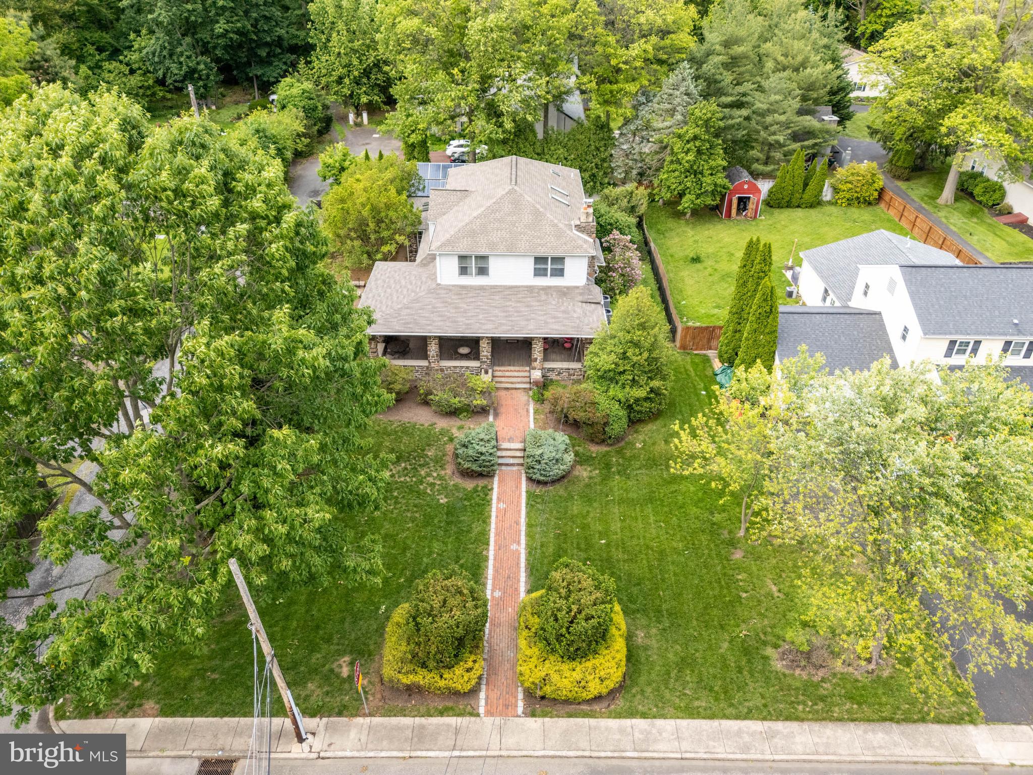 201 S 10TH STREET