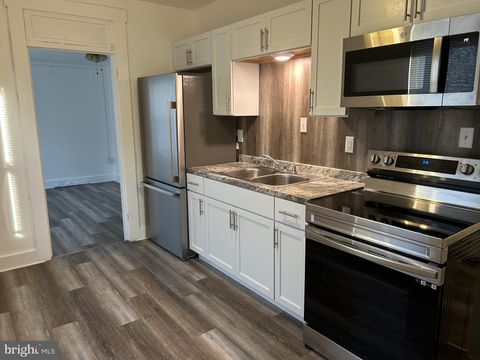 Homes For Rent - 106 N Main Street #B<br/> Lancaster County, MANHEIM, PA 17545
