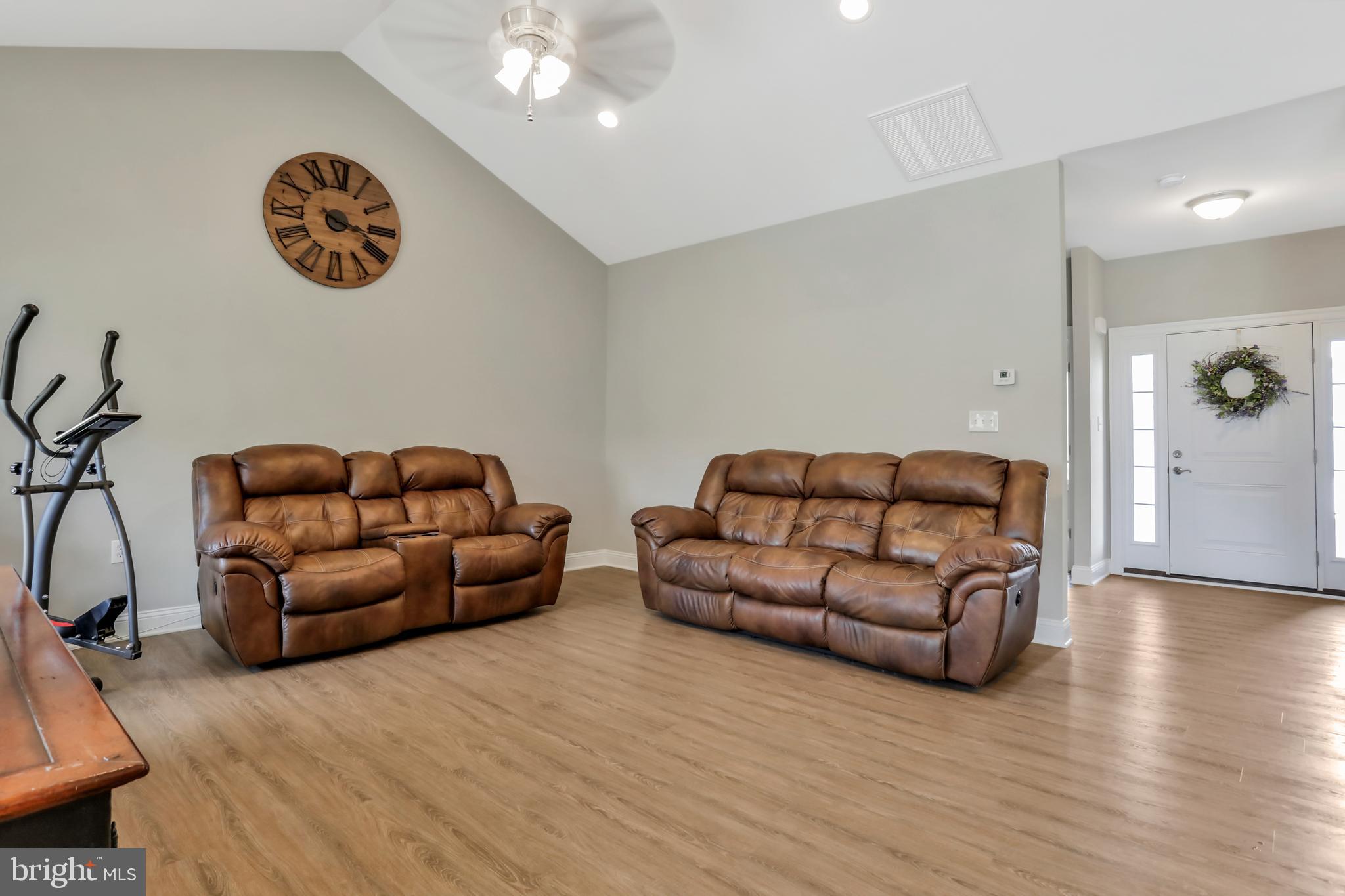 NORTH RIDGE - Residential