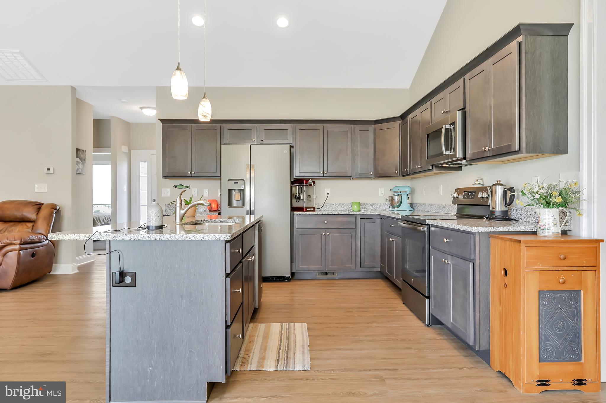 NORTH RIDGE - Residential