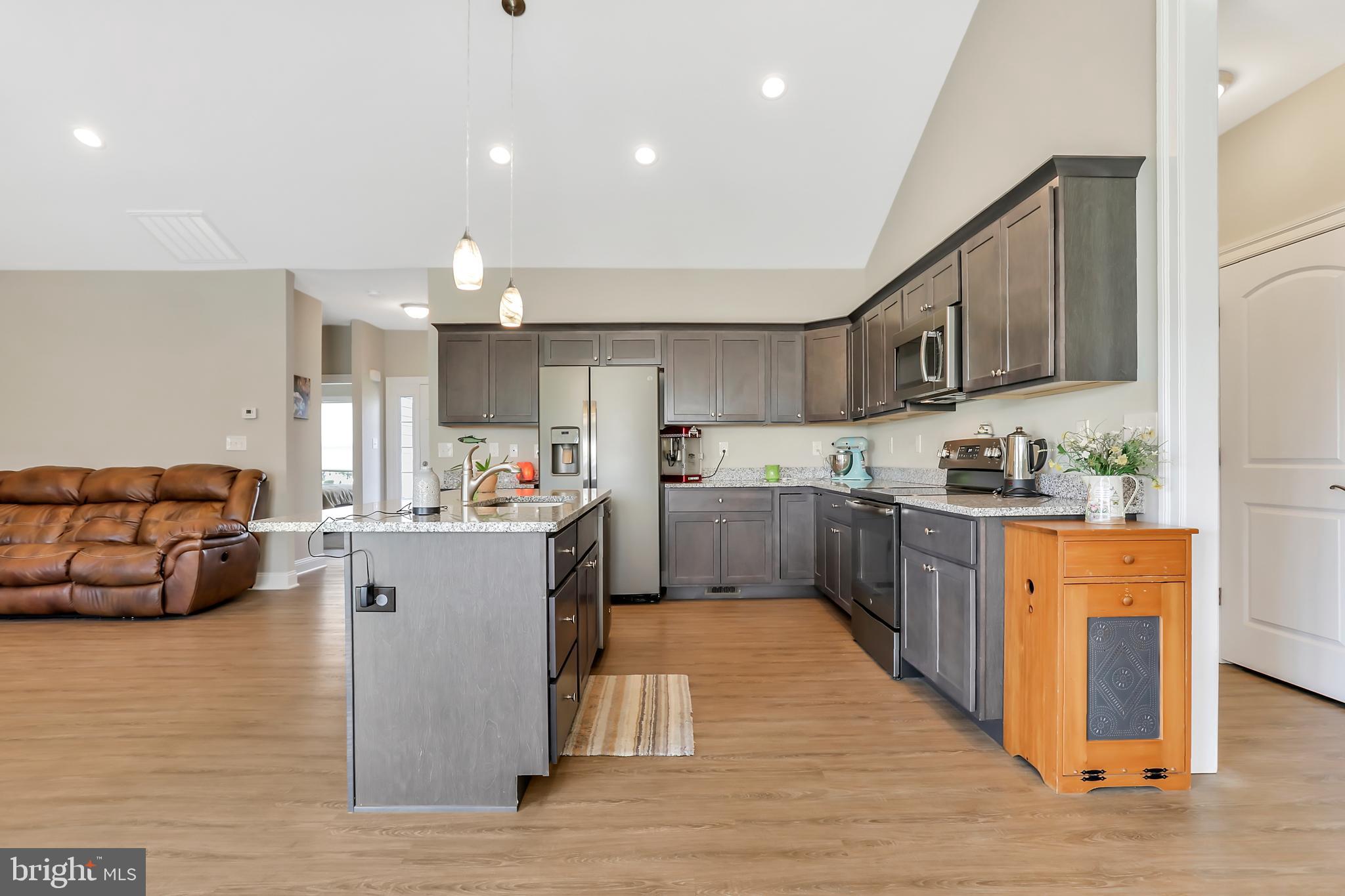 NORTH RIDGE - Residential