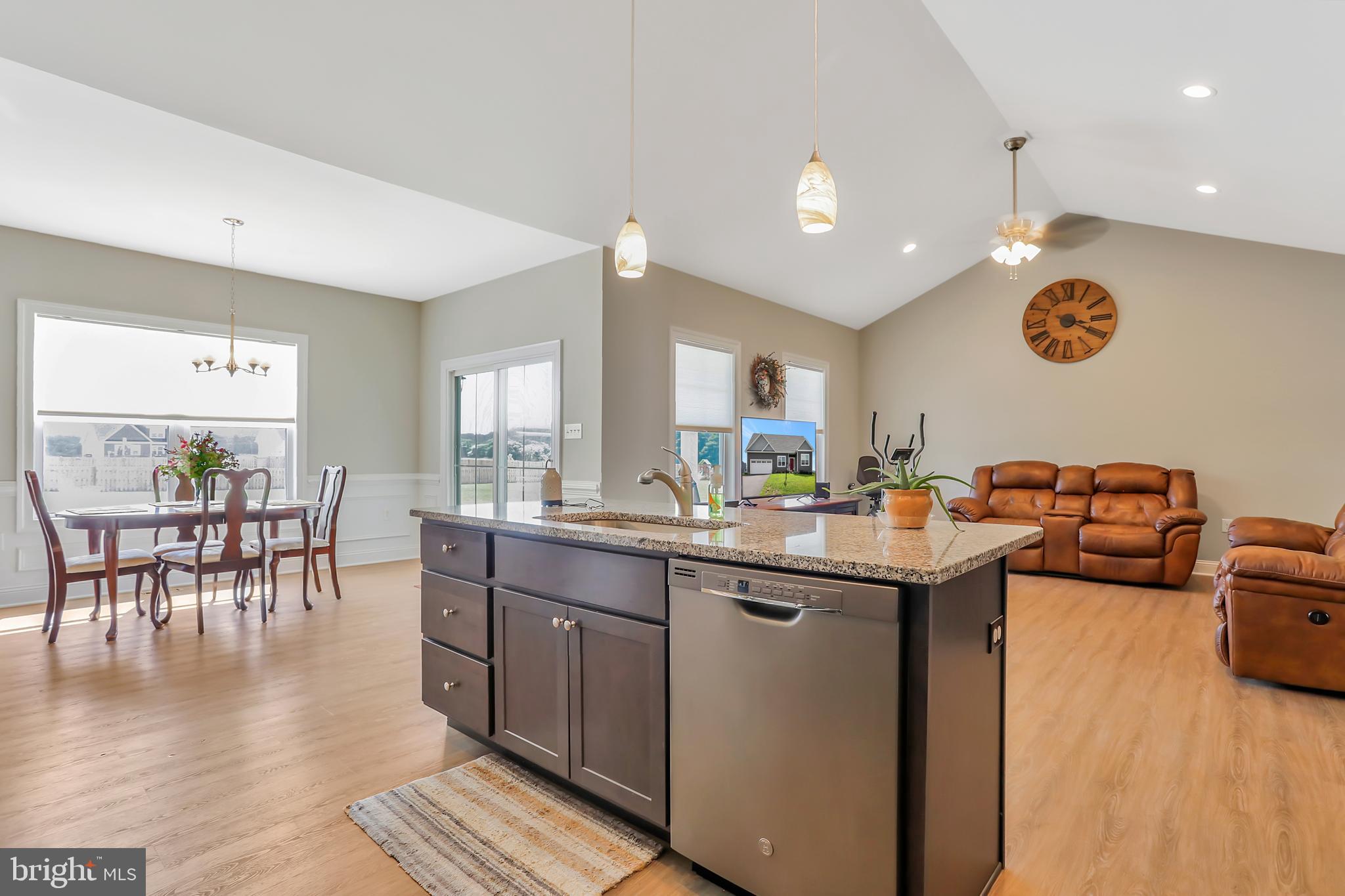 NORTH RIDGE - Residential