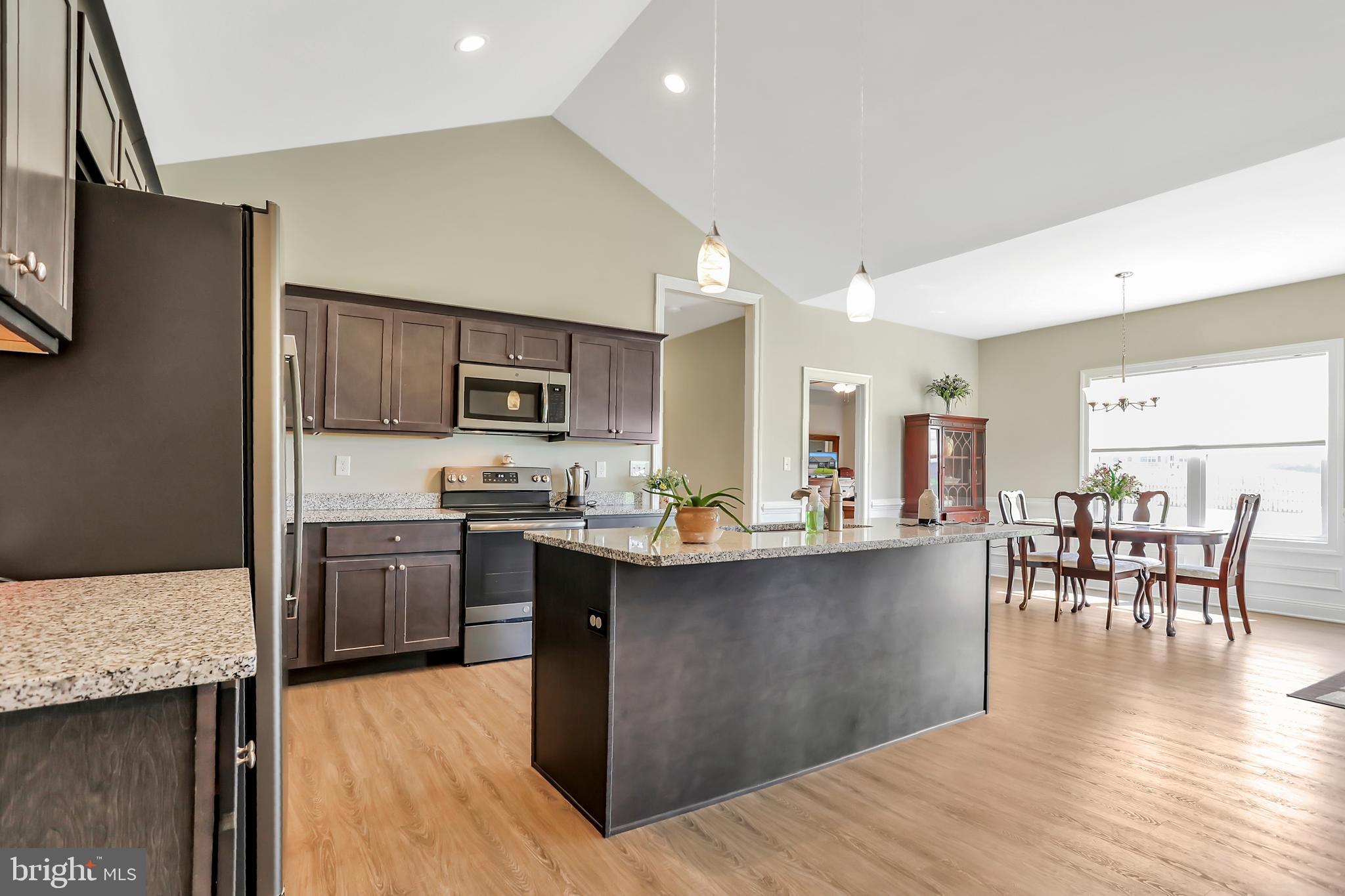 NORTH RIDGE - Residential