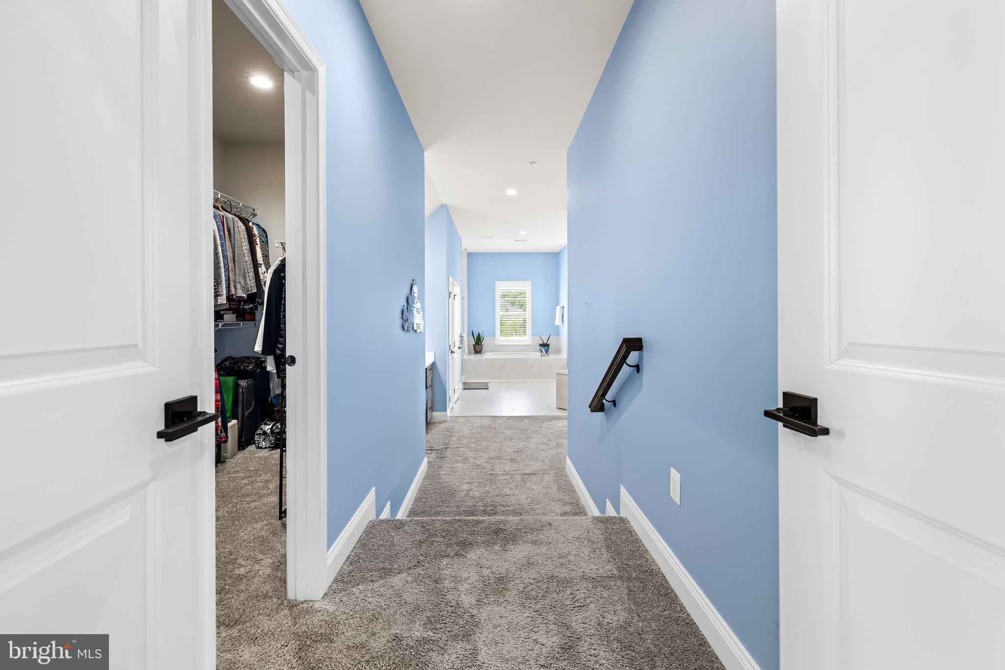 WEATHERSTONE - Residential