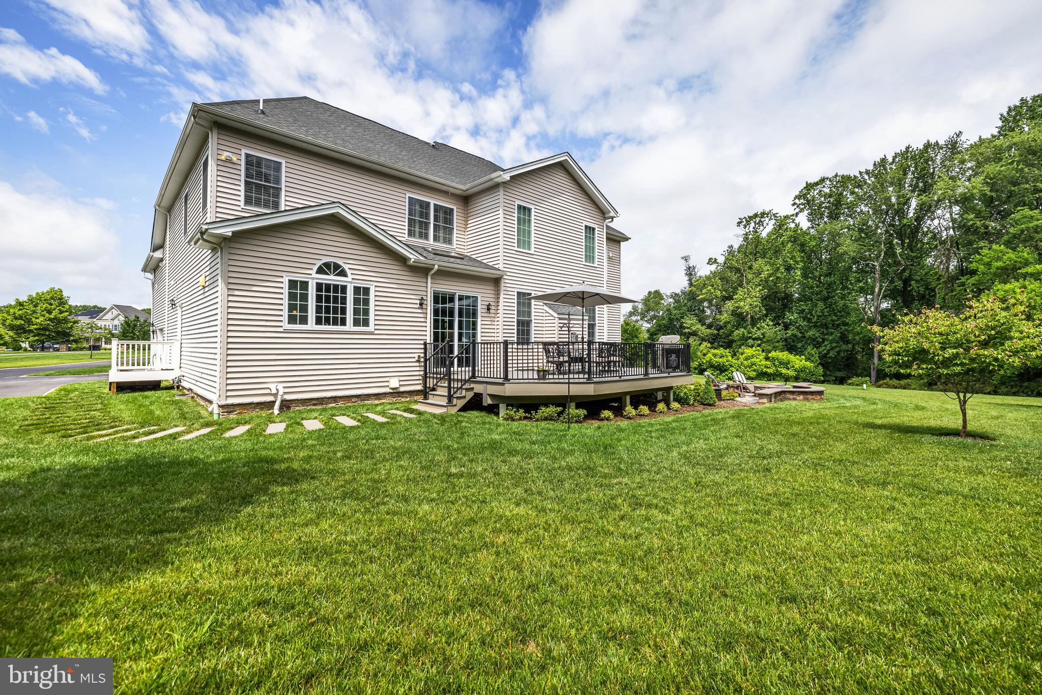 WEATHERSTONE - Residential