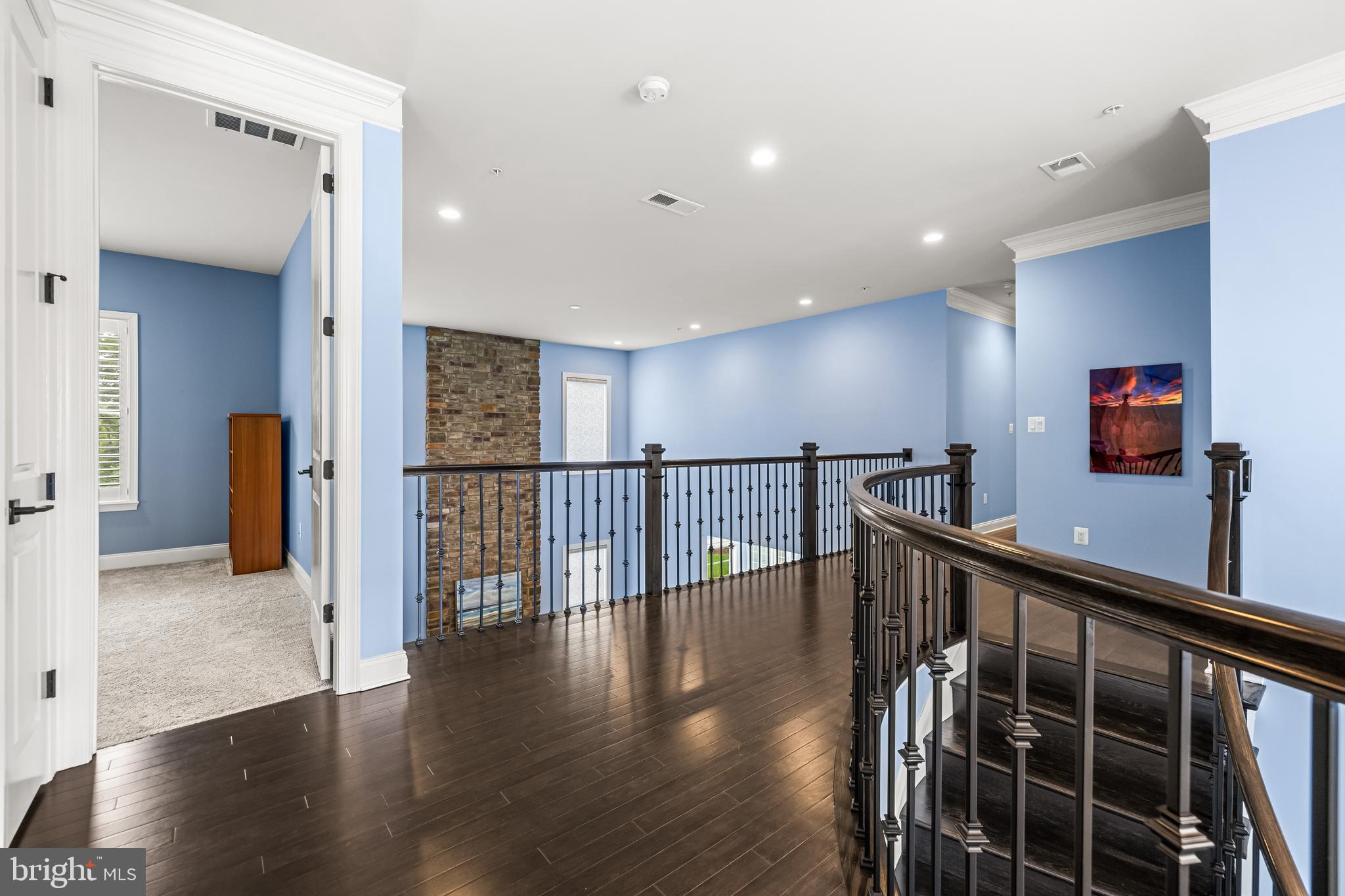 WEATHERSTONE - Residential