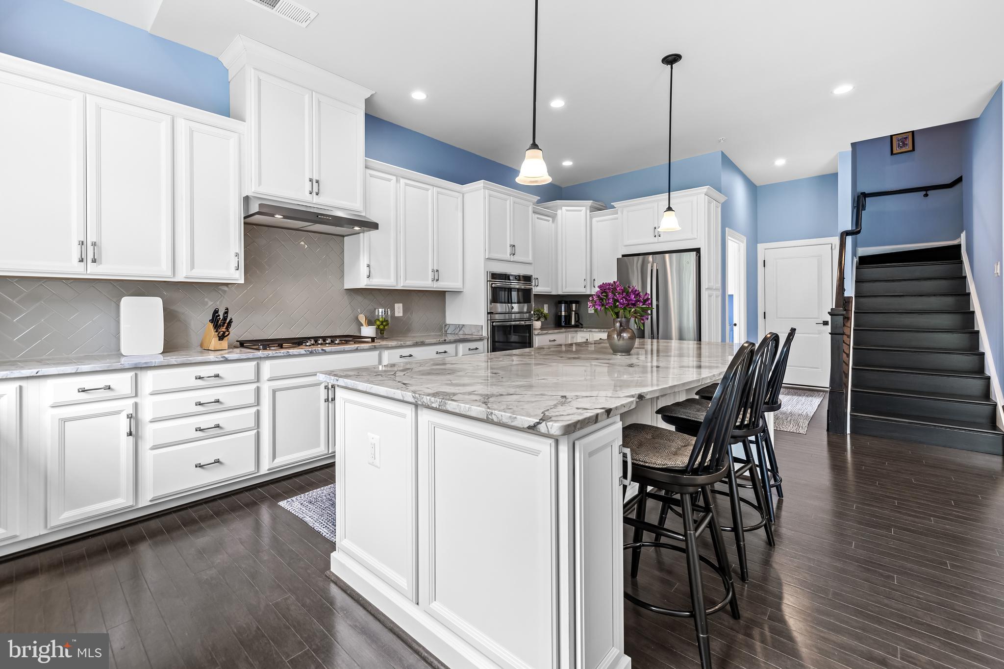 WEATHERSTONE - Residential