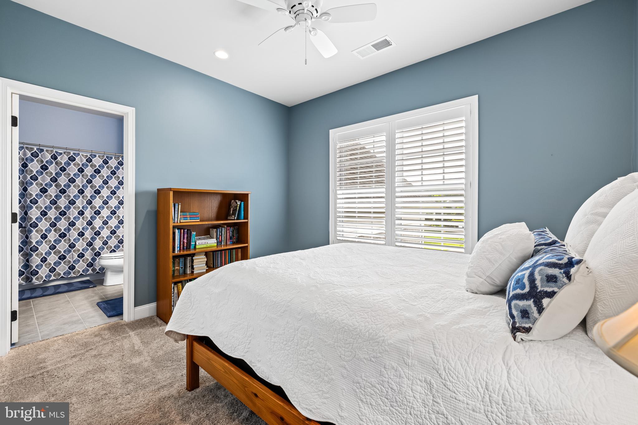 WEATHERSTONE - Residential