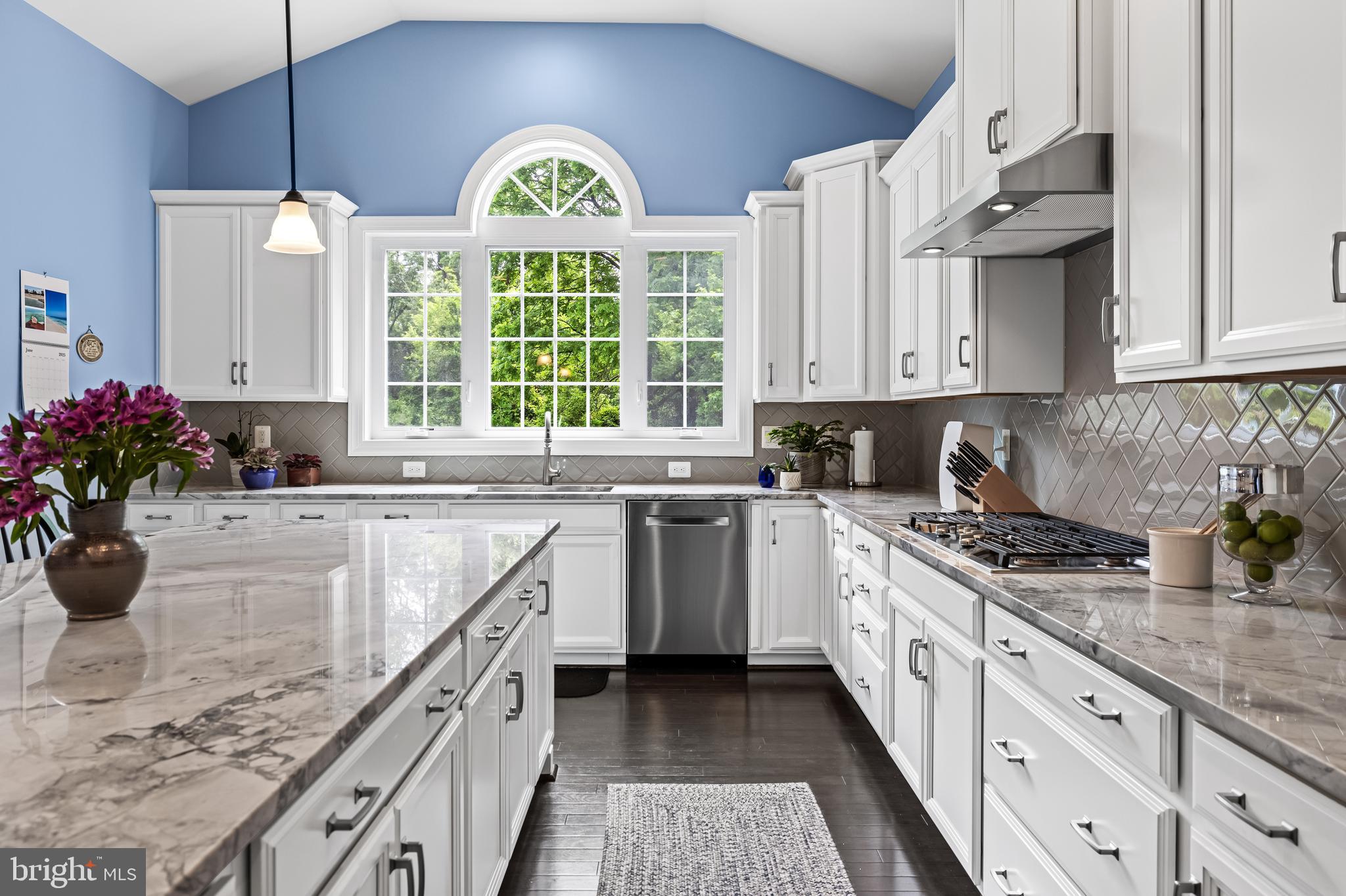 WEATHERSTONE - Residential