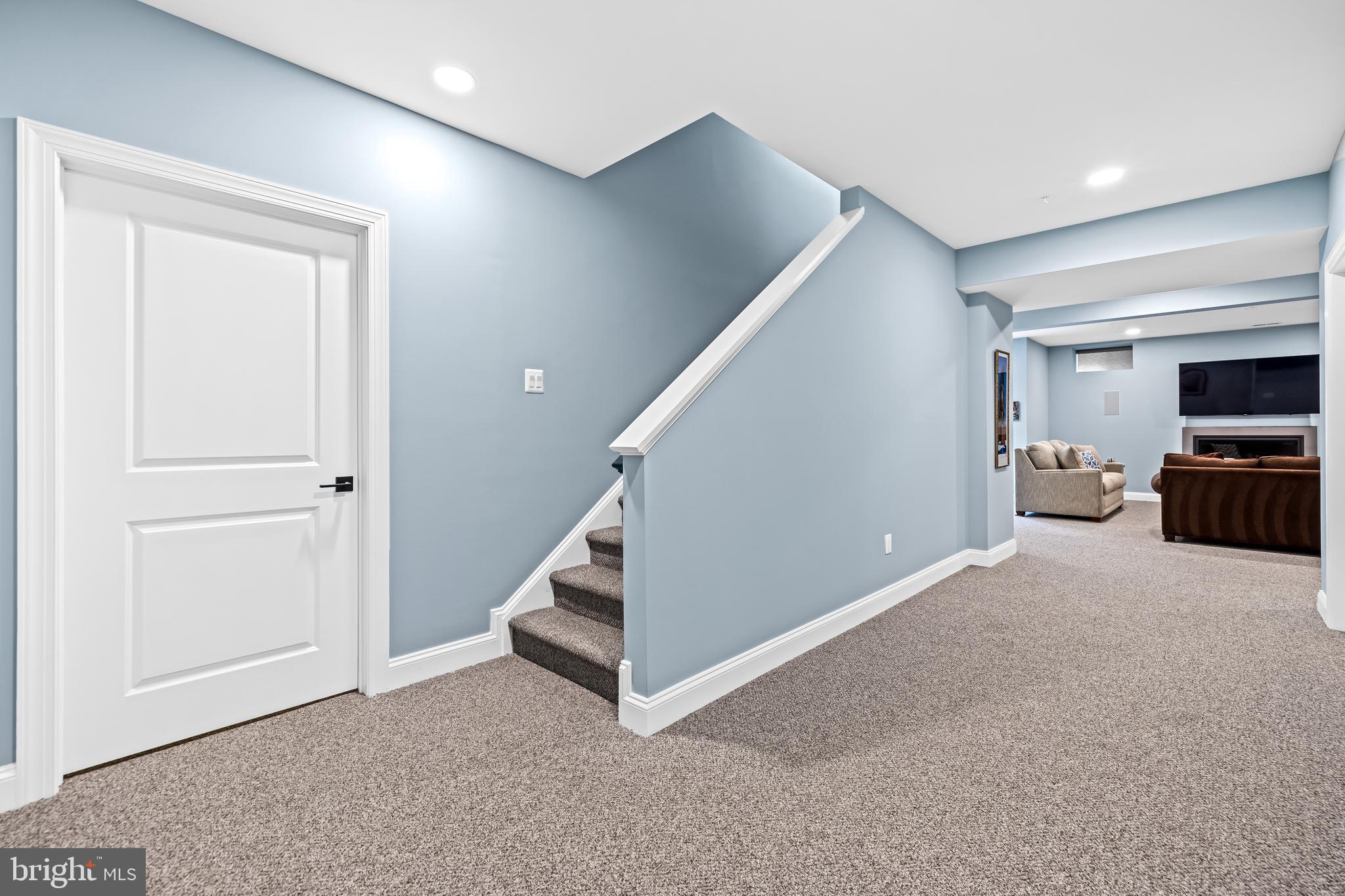 WEATHERSTONE - Residential