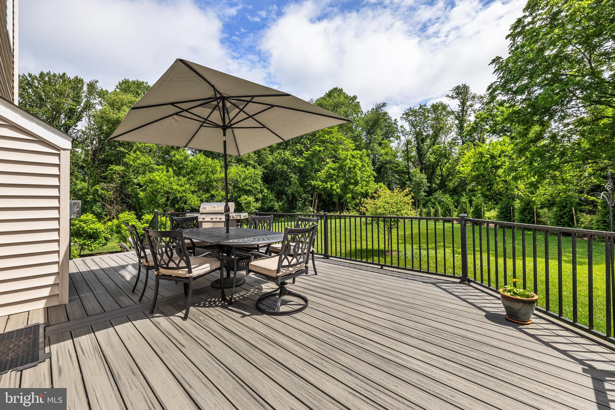 WEATHERSTONE - Residential