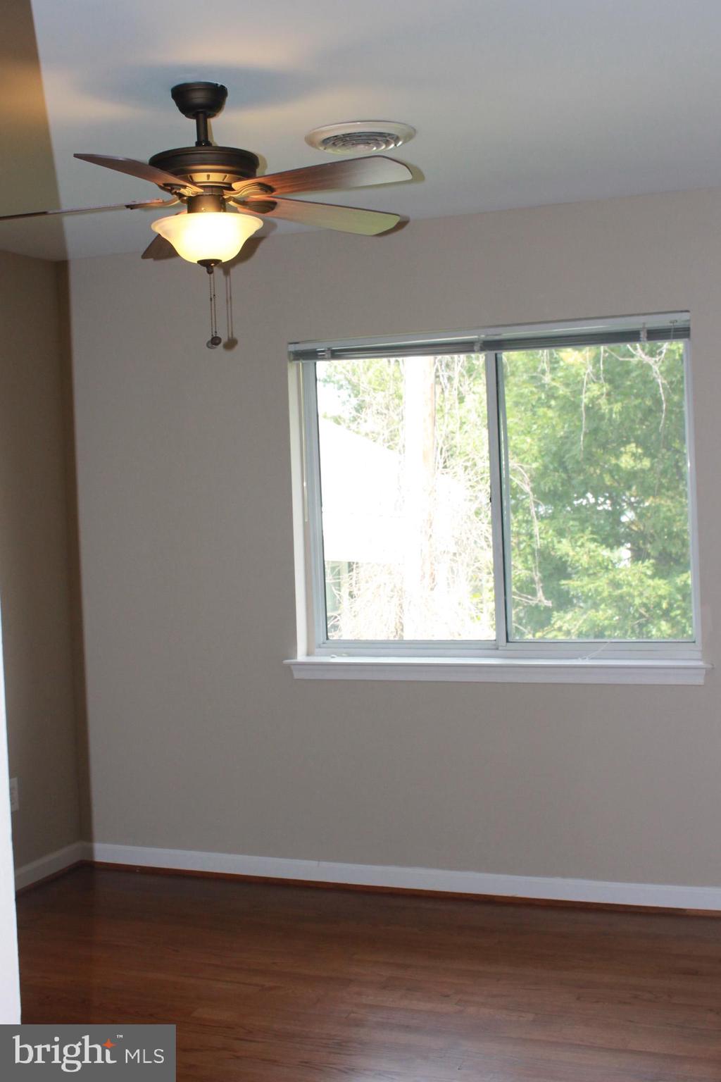 WESTWOOD COMMONS - Residential