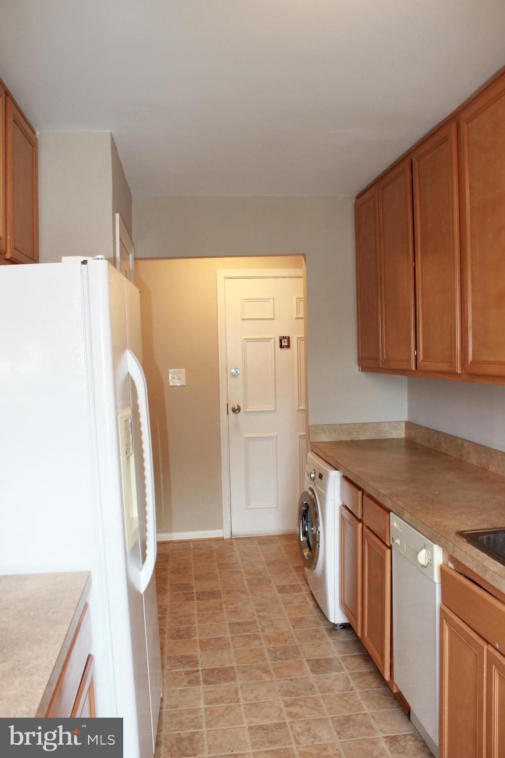 WESTWOOD COMMONS - Residential