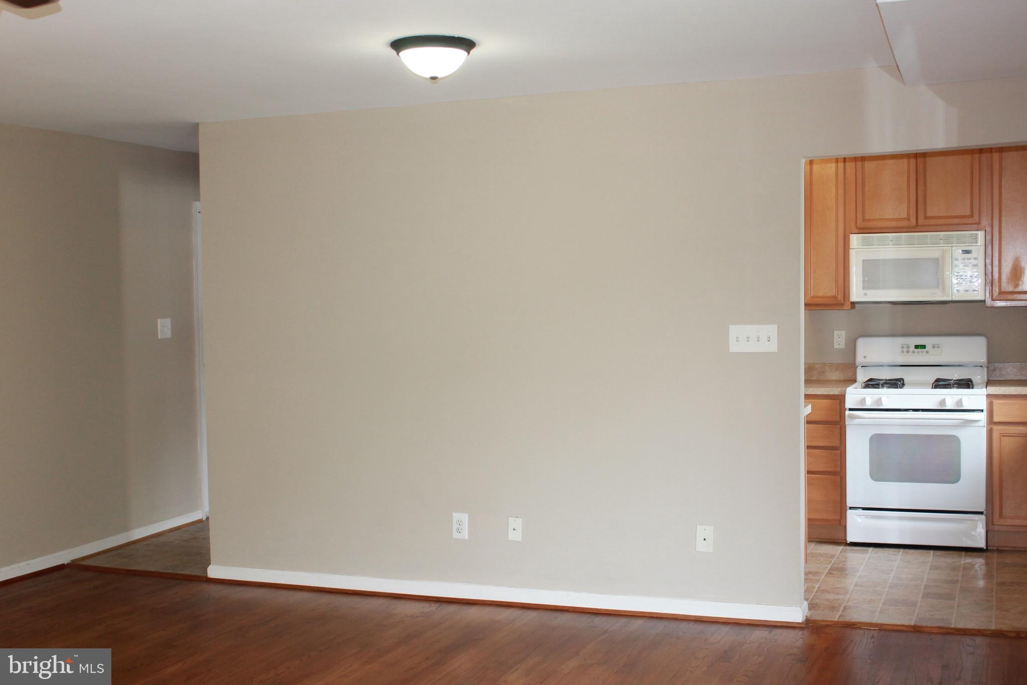 WESTWOOD COMMONS - Residential