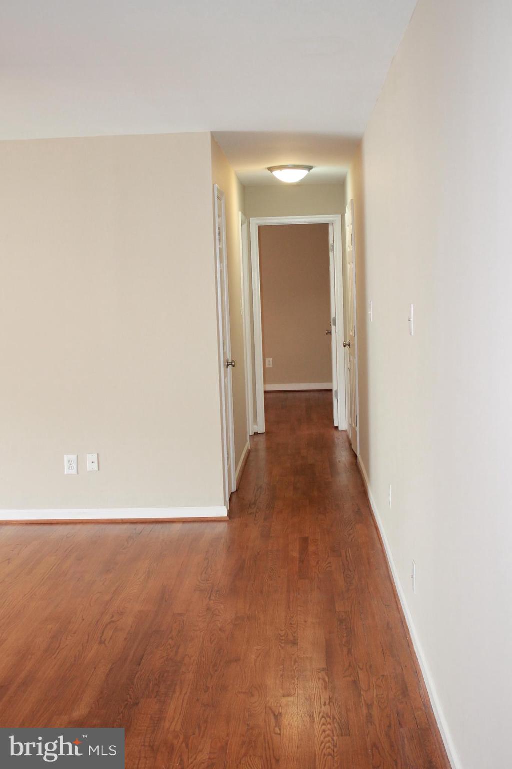 WESTWOOD COMMONS - Residential