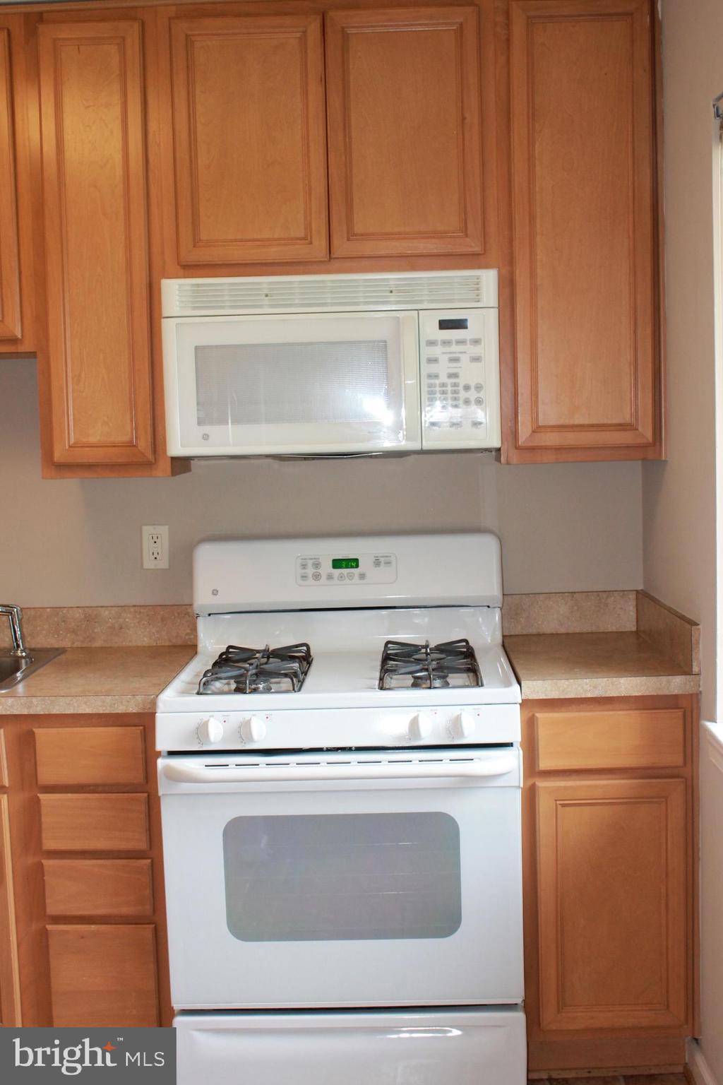 WESTWOOD COMMONS - Residential