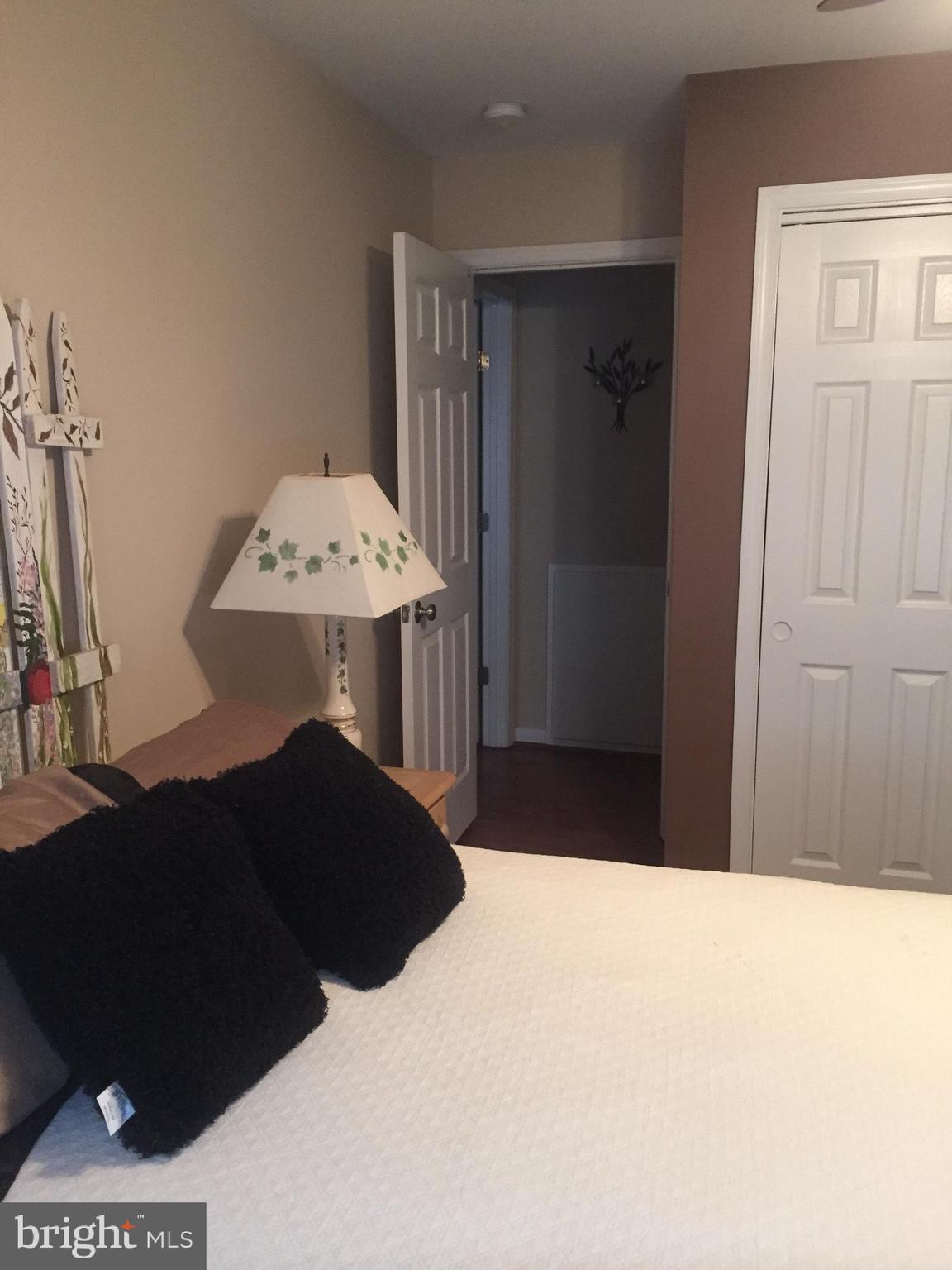 WESTWOOD COMMONS - Residential