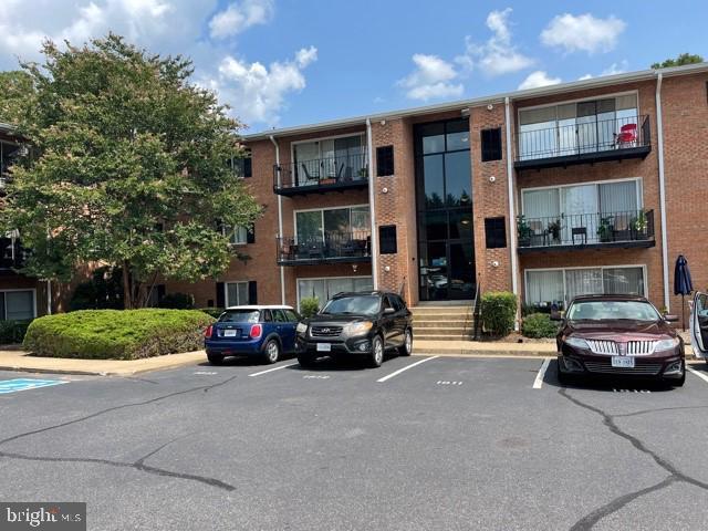 WESTWOOD COMMONS - Residential