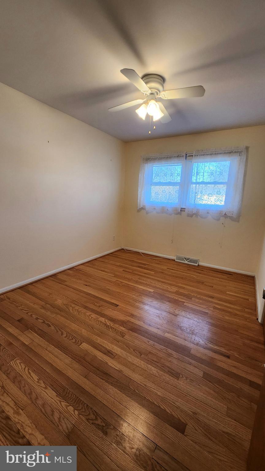 COLONIAL ACRES - Residential