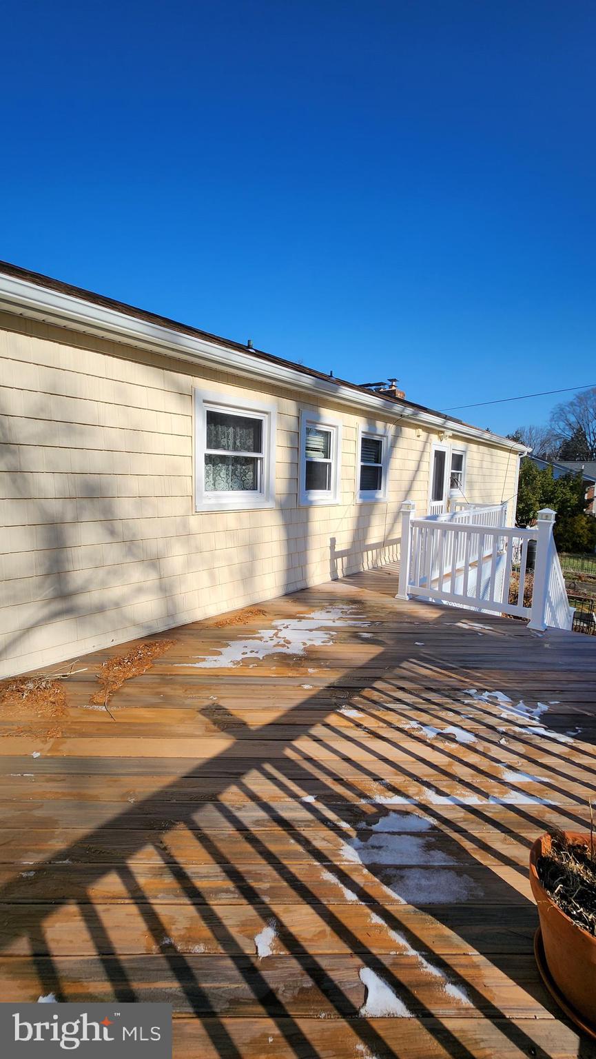 COLONIAL ACRES - Residential