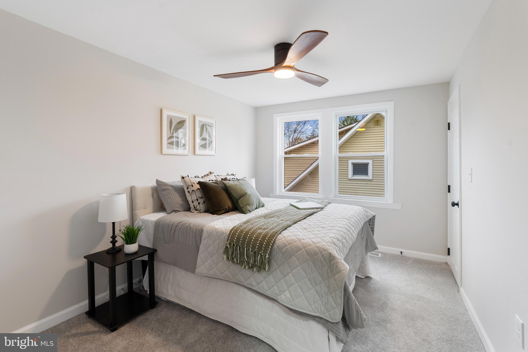 MOUNT WASHINGTON - Residential