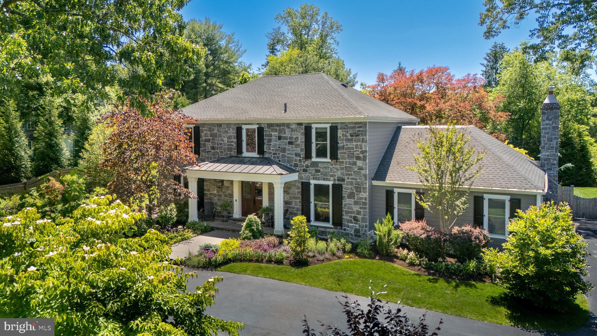 721 GOVERNOR CIRCLE