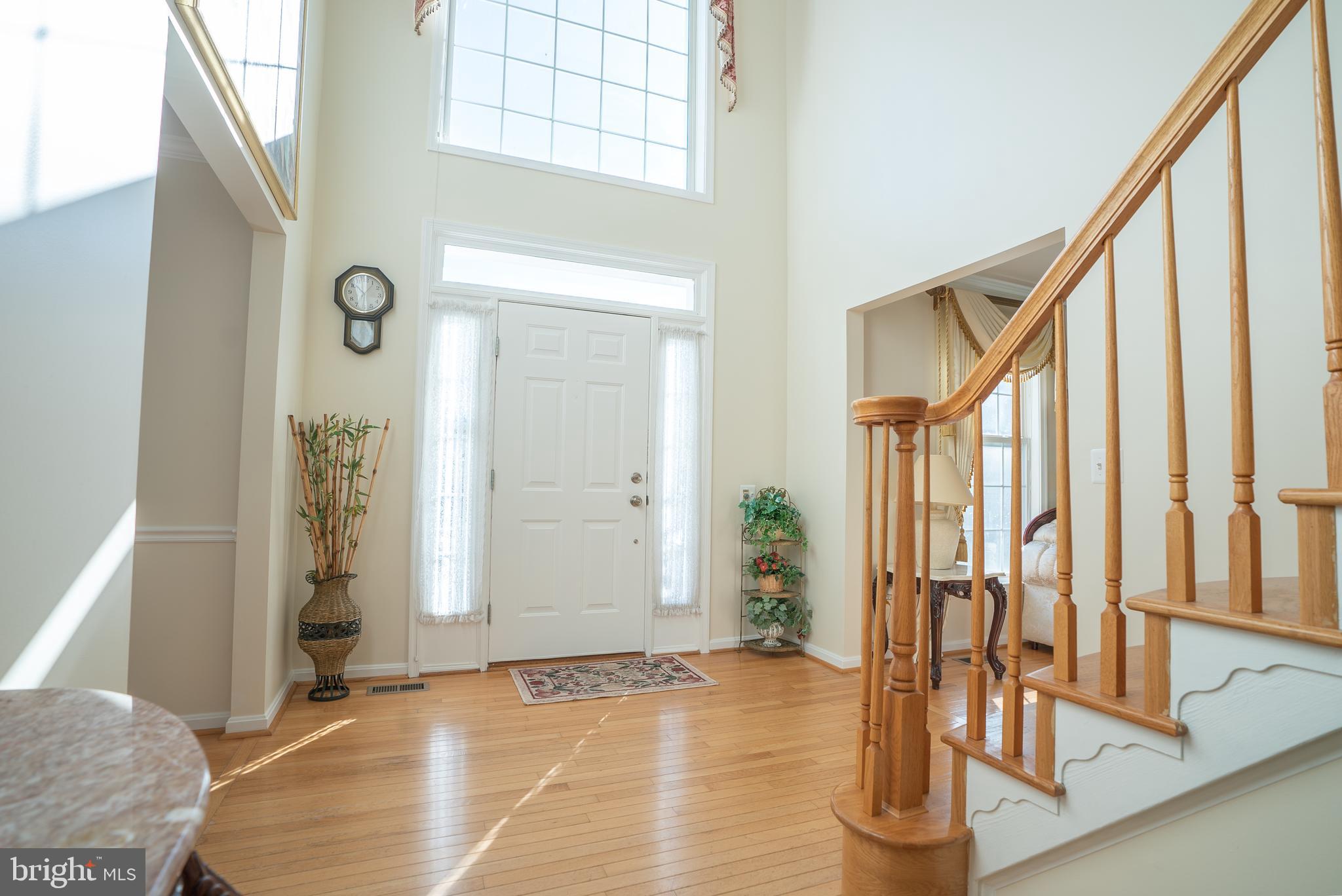 NORTHRIDGE - Residential