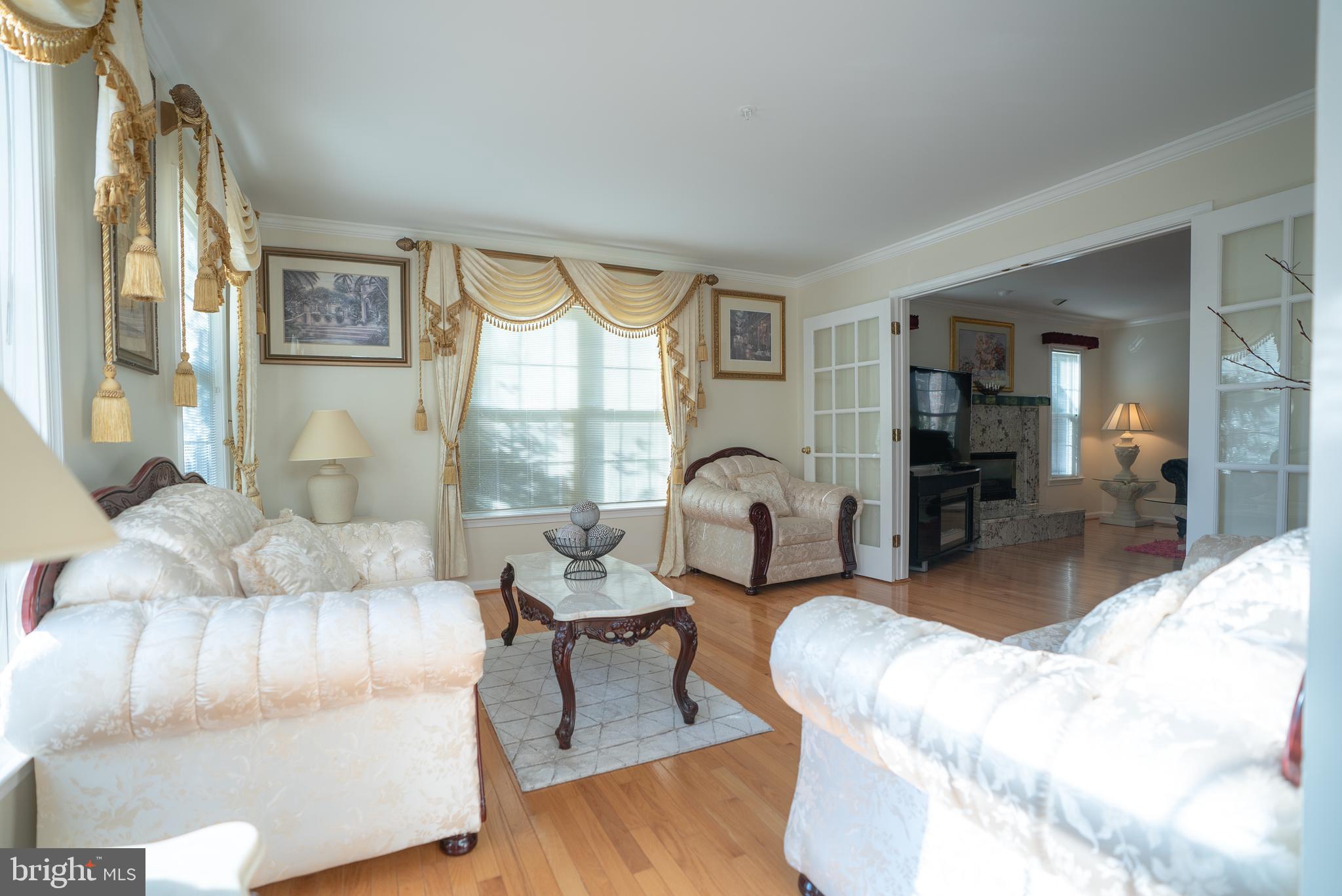 NORTHRIDGE - Residential