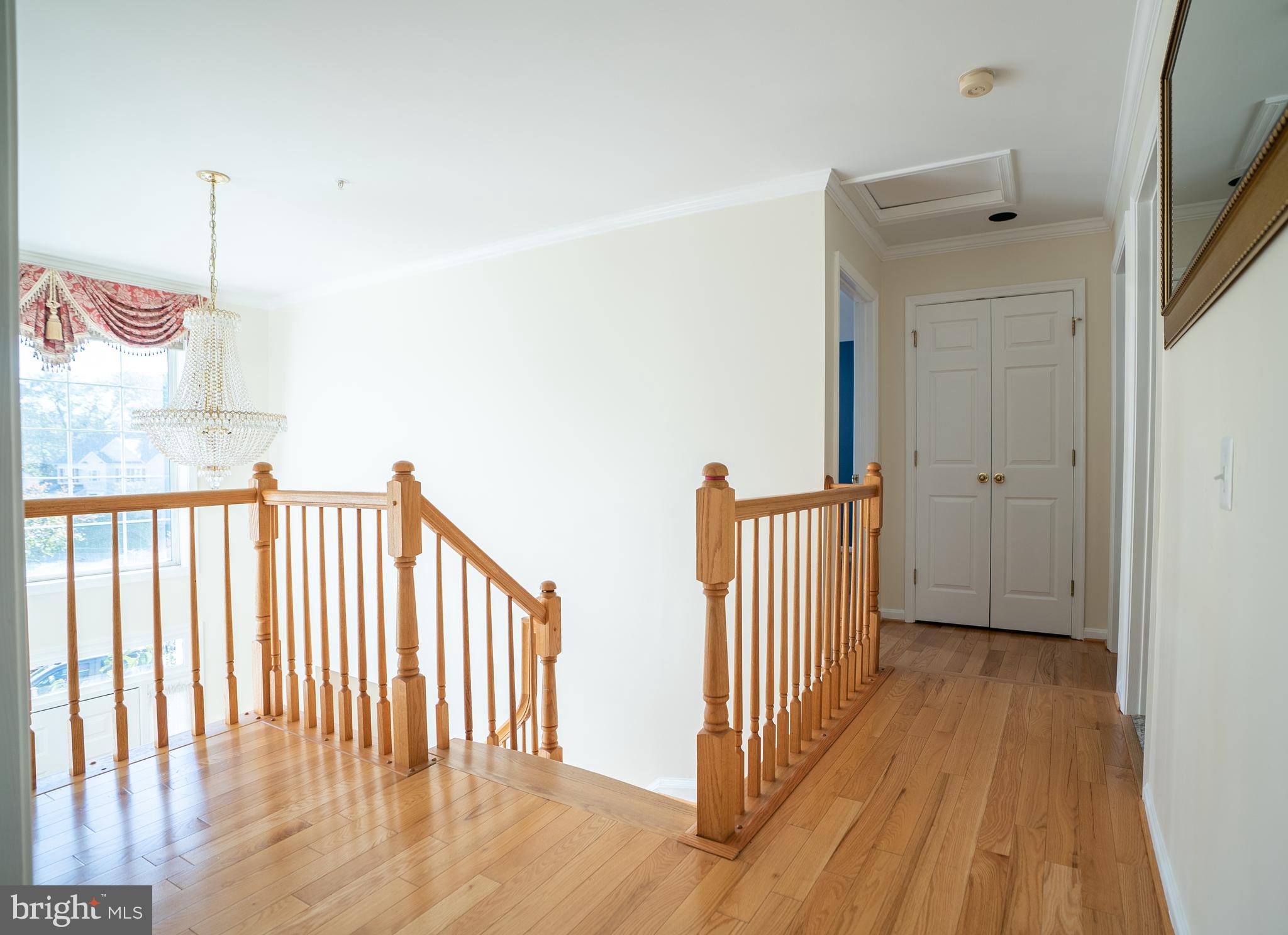 NORTHRIDGE - Residential