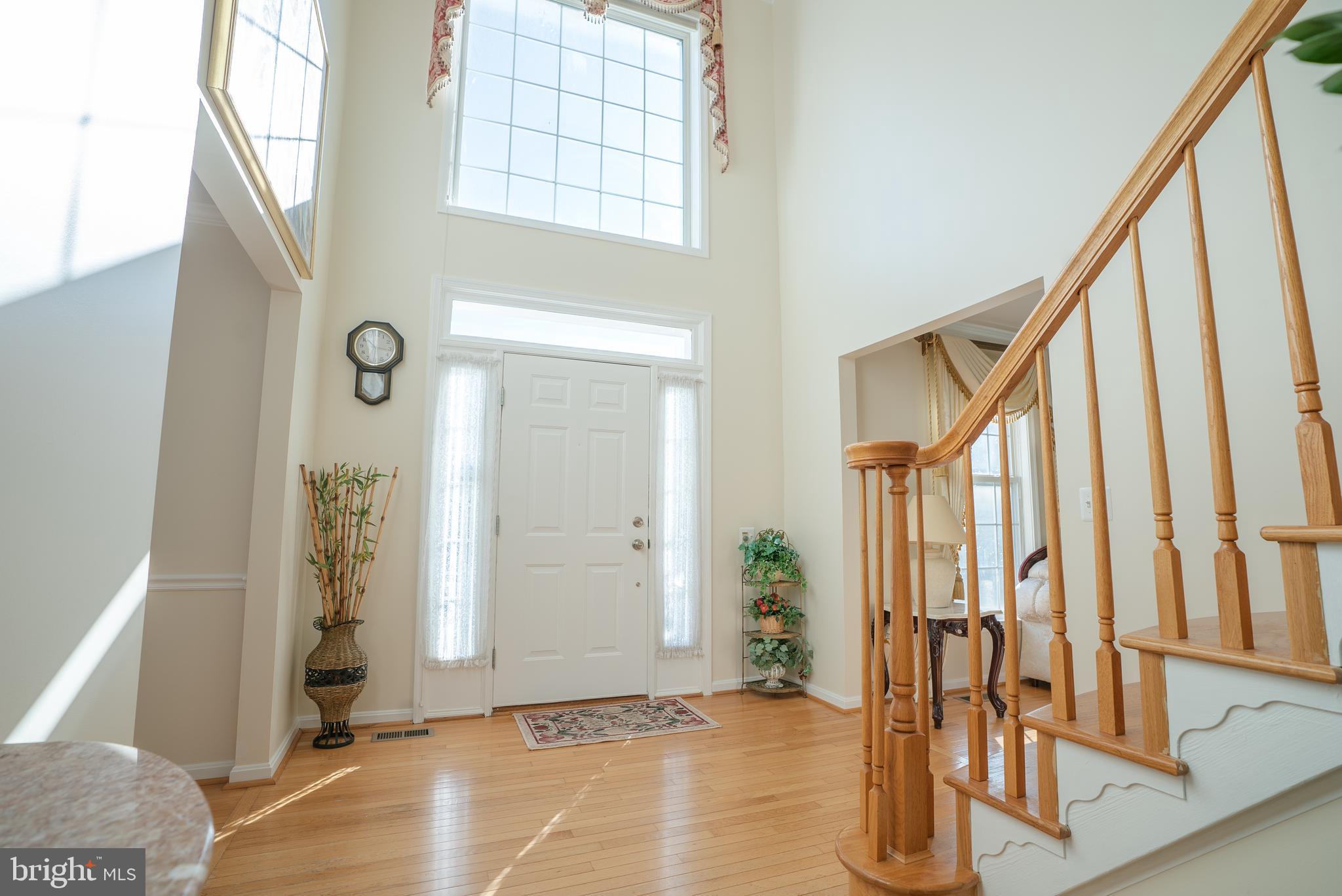 NORTHRIDGE - Residential