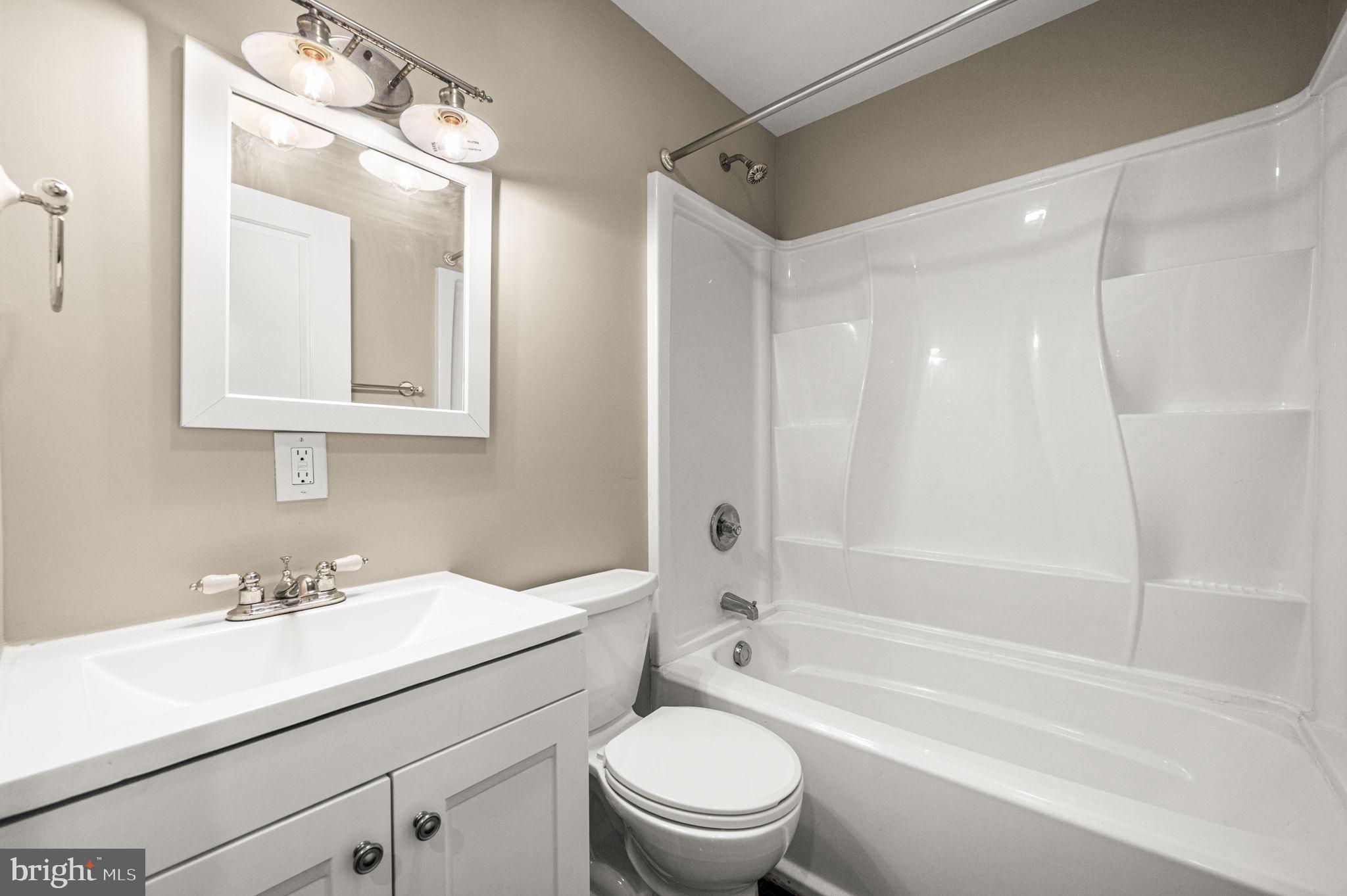 NORTHERN LIBERTIES - Residential Lease