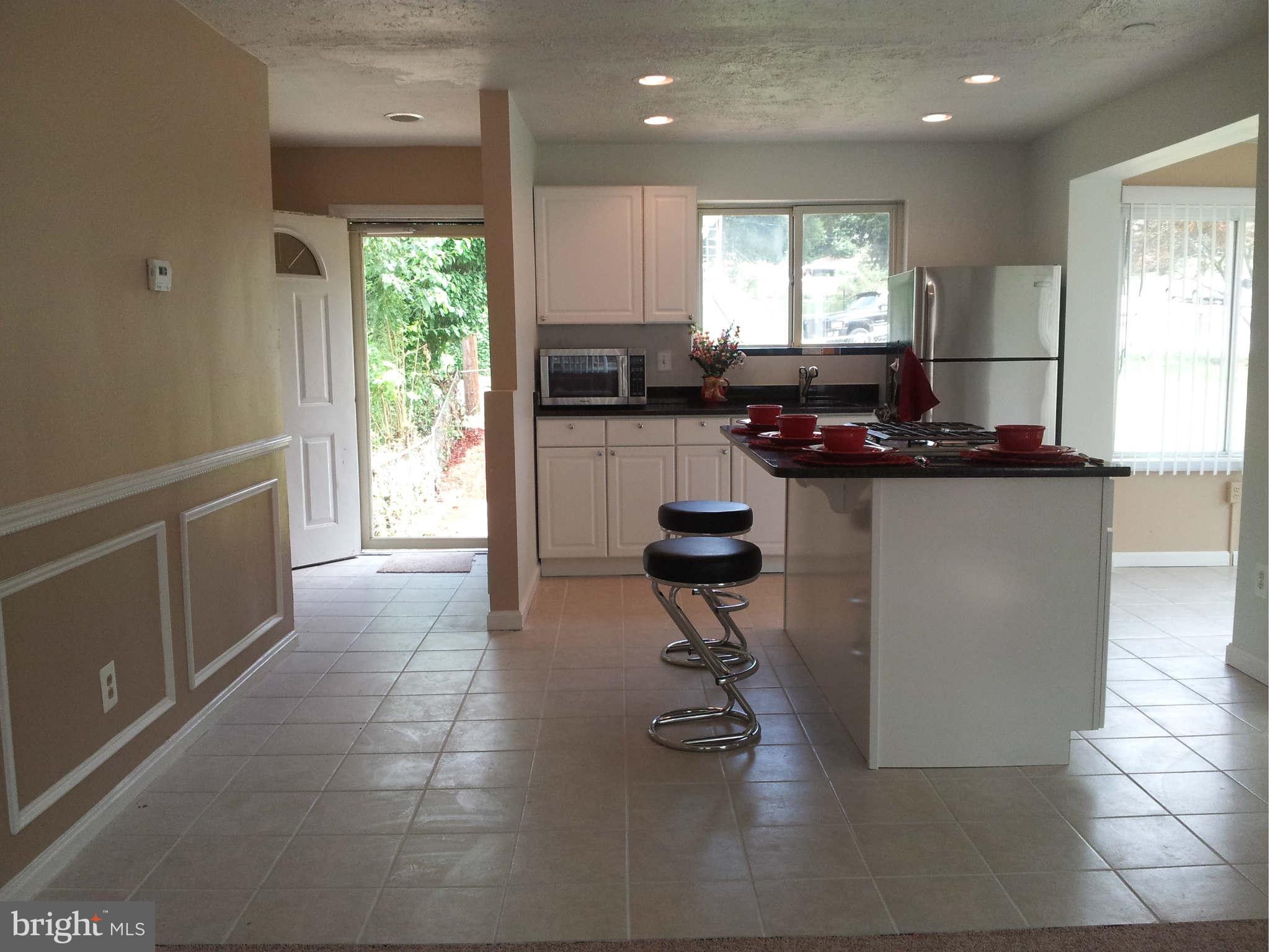 GLASSMANOR - Residential