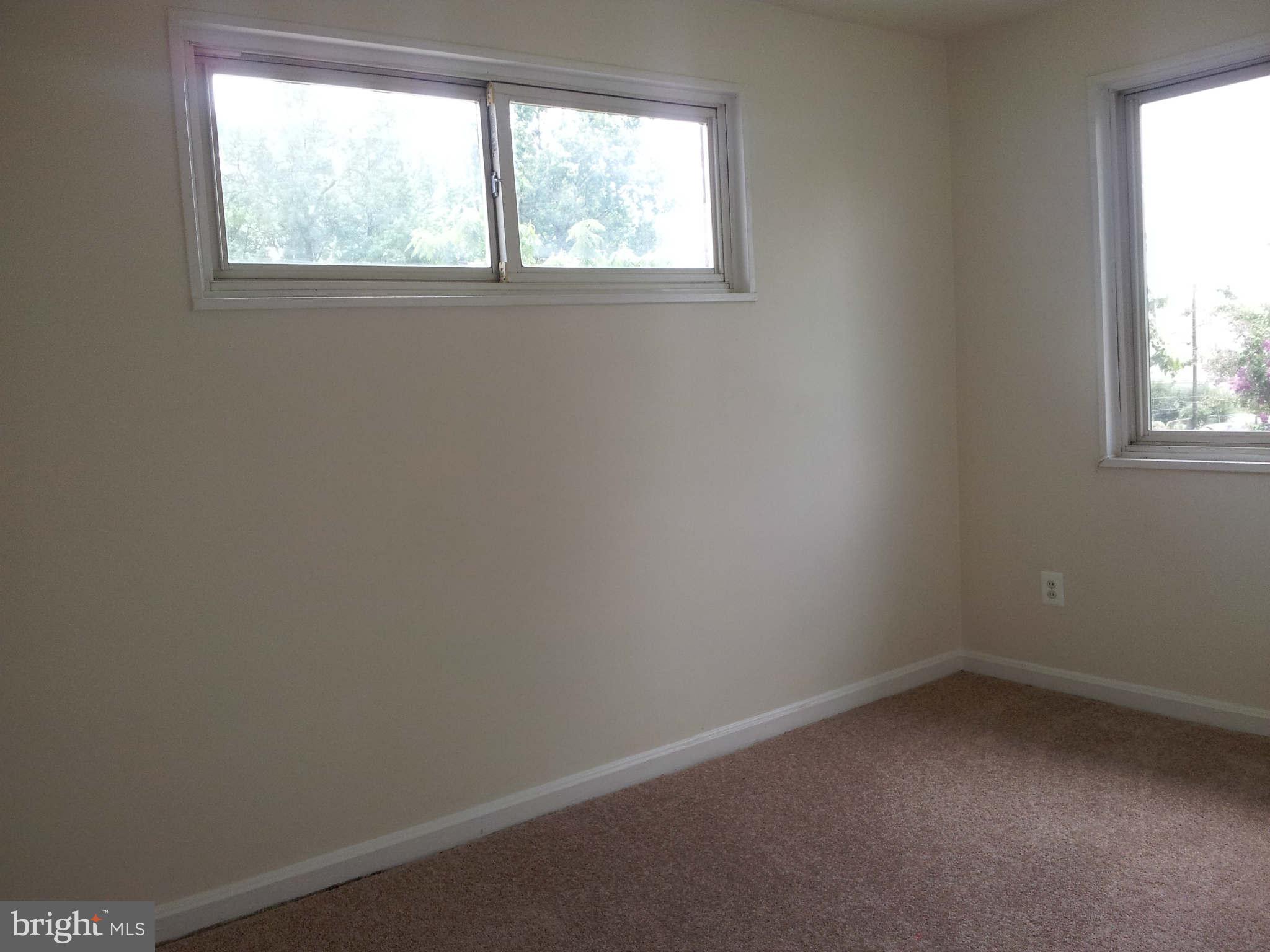 GLASSMANOR - Residential