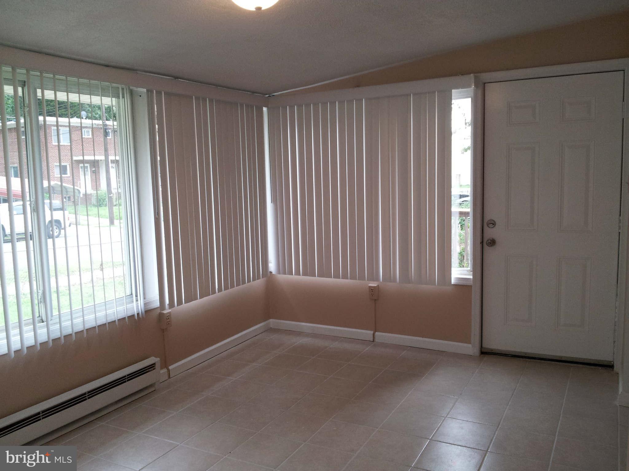 GLASSMANOR - Residential