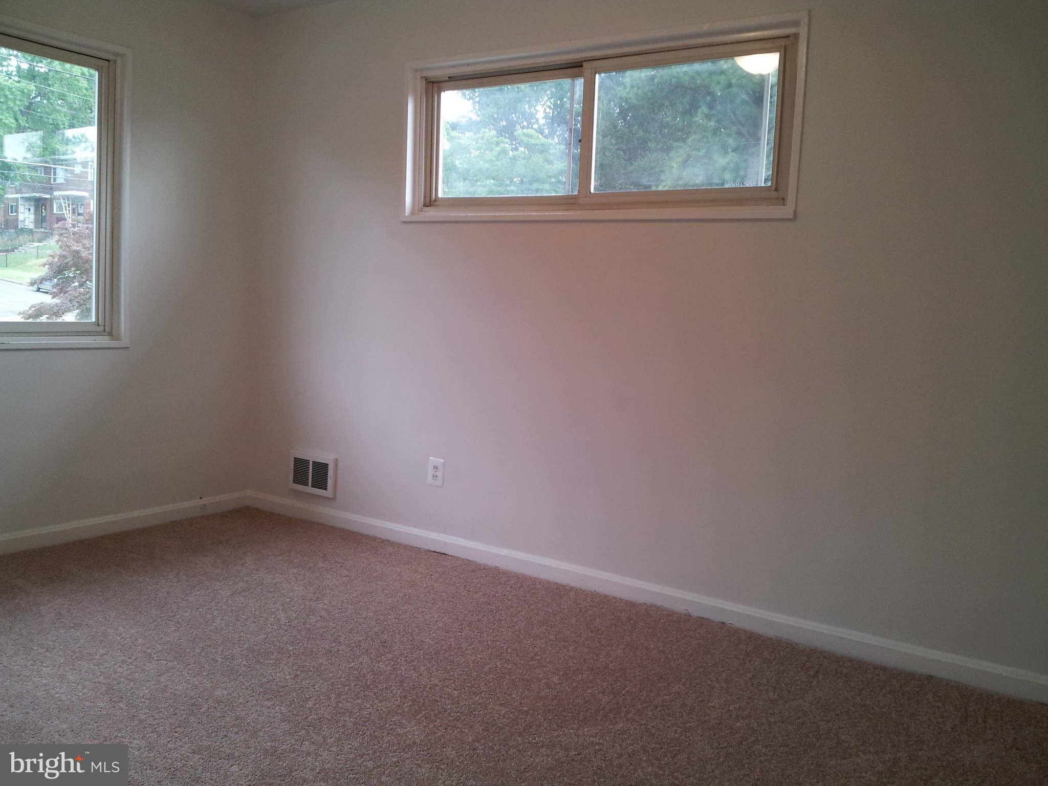 GLASSMANOR - Residential