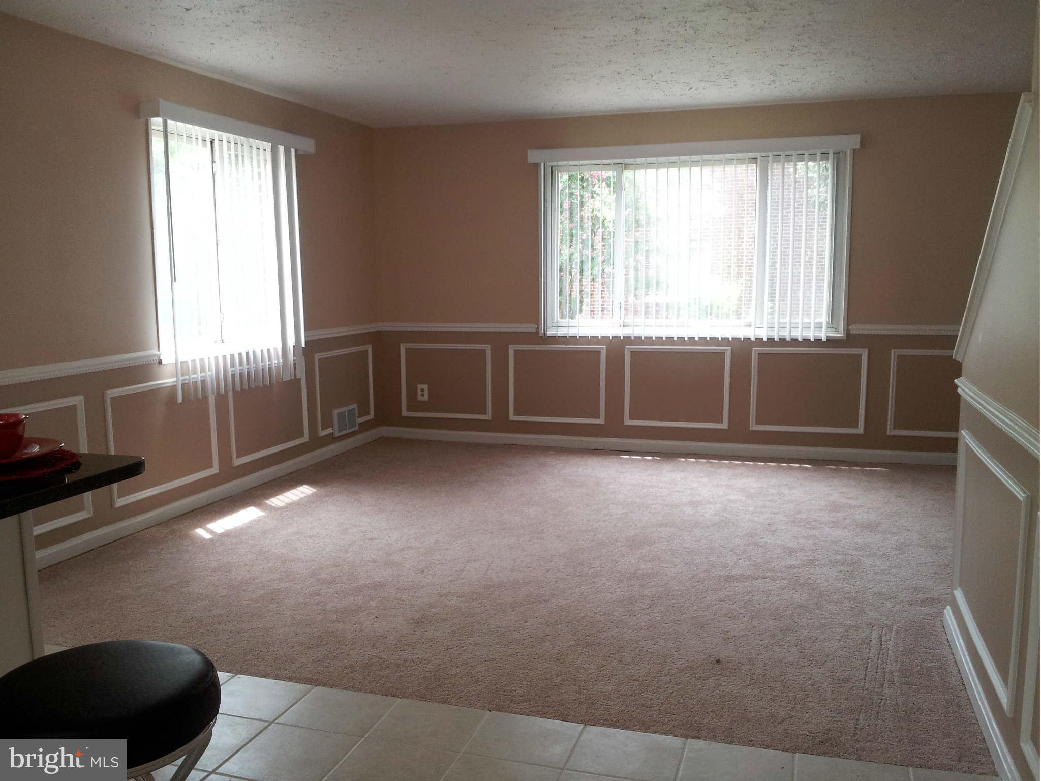 GLASSMANOR - Residential