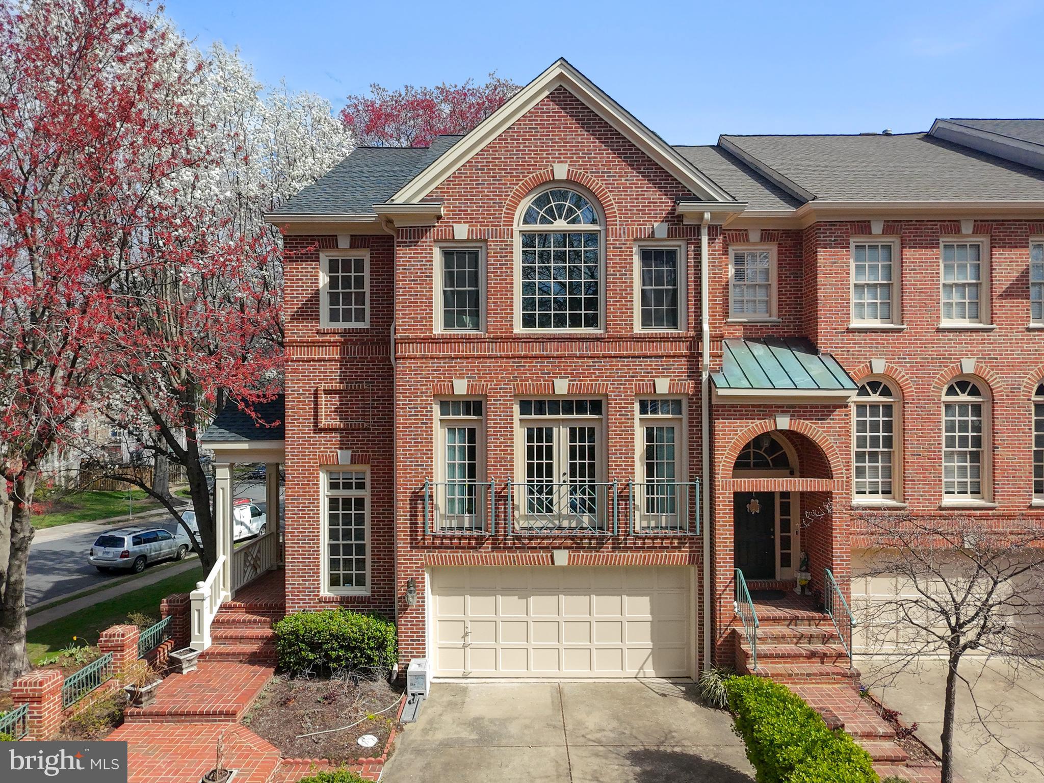 MAINS AT ANNANDALE - Residential