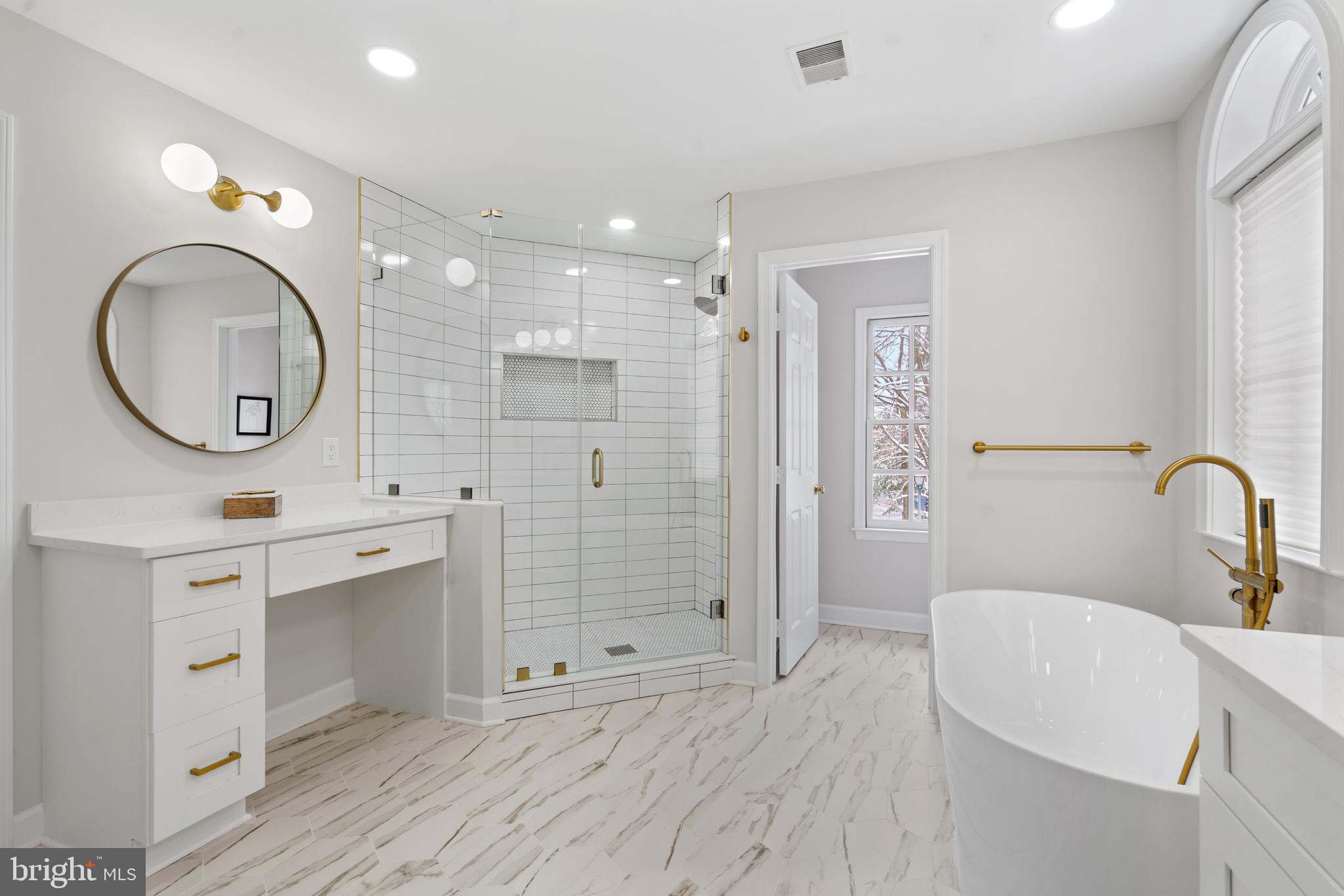 MAINS AT ANNANDALE - Residential