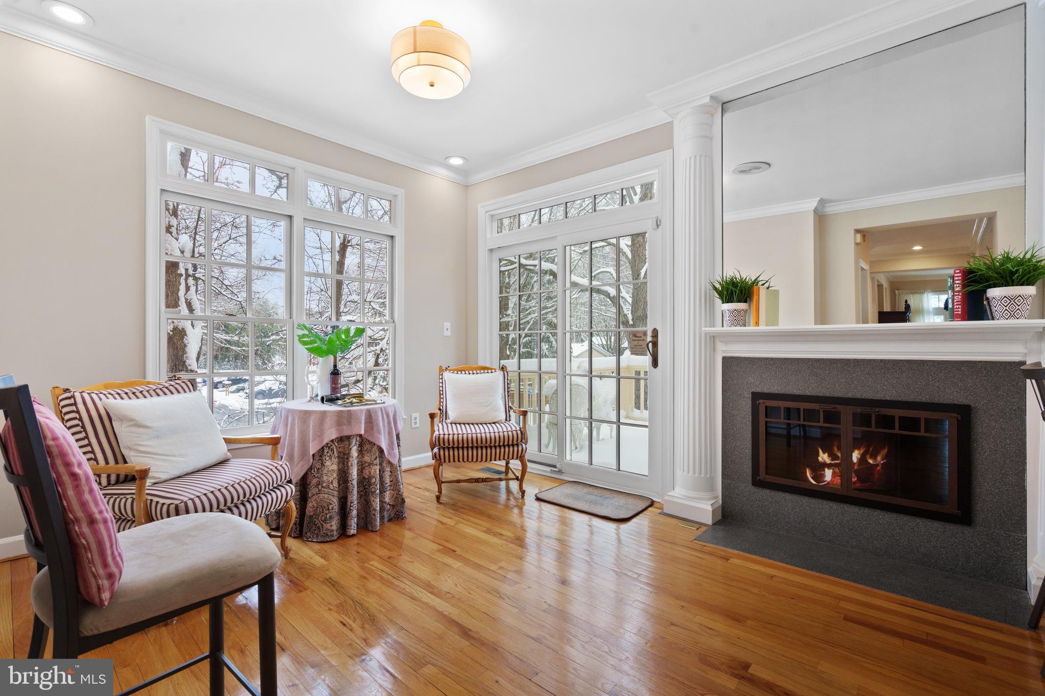 MAINS AT ANNANDALE - Residential