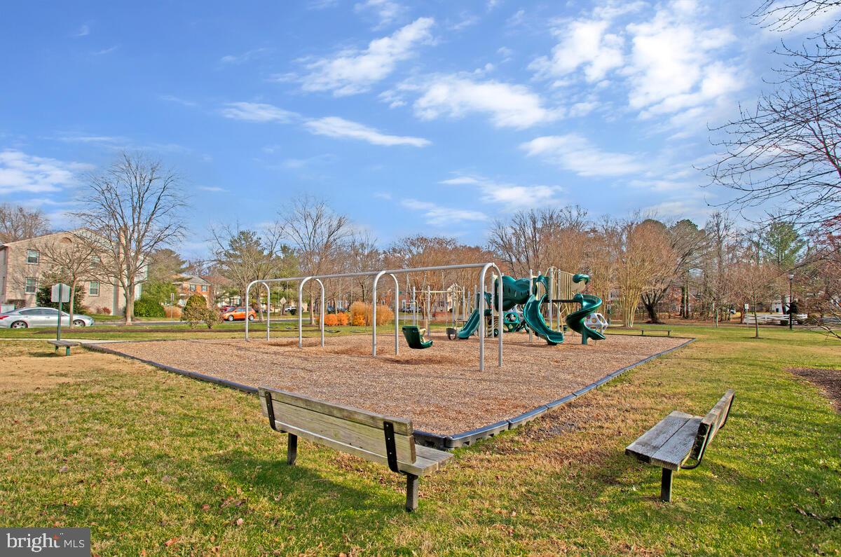 CHARING CROSS - Residential Lease