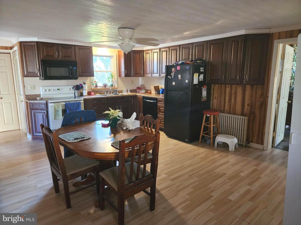 Photo of 230 WOLLUPS HILL RD, DENVER, PA 17517 (MLS # PALA2029070)