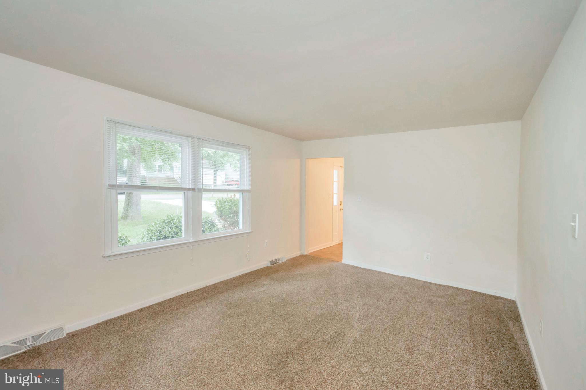 SHERATON HILLS EAST - Residential