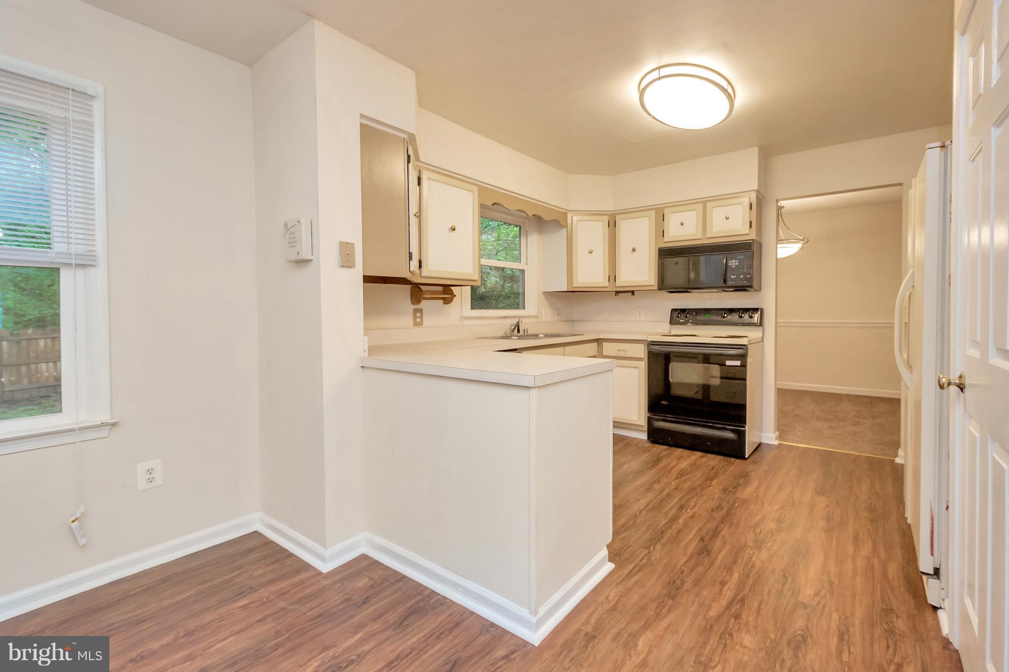 SHERATON HILLS EAST - Residential