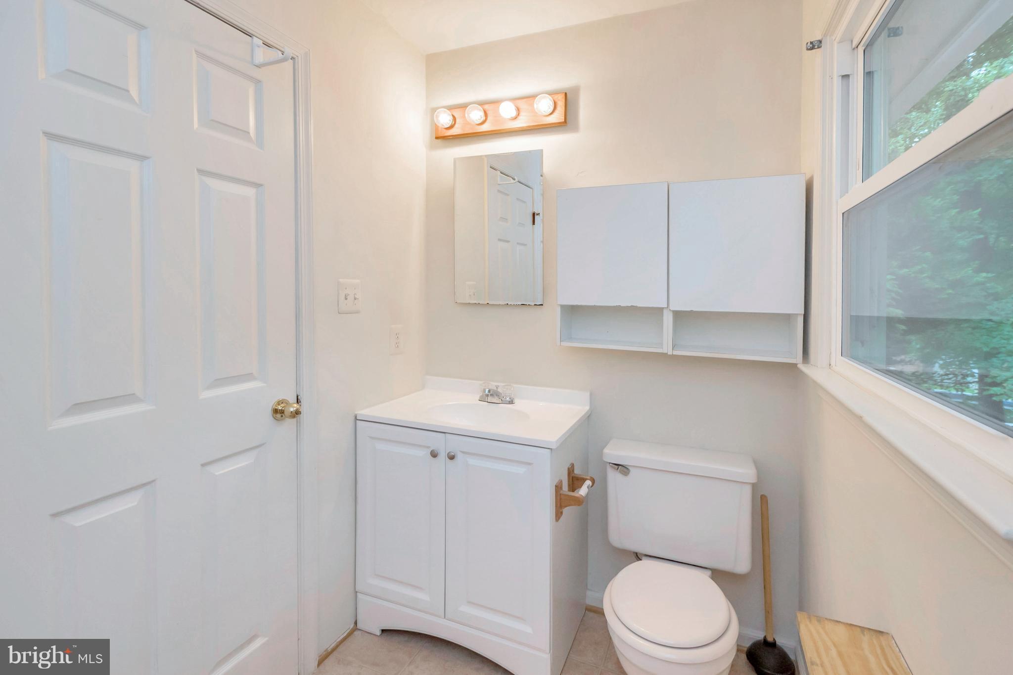 SHERATON HILLS EAST - Residential