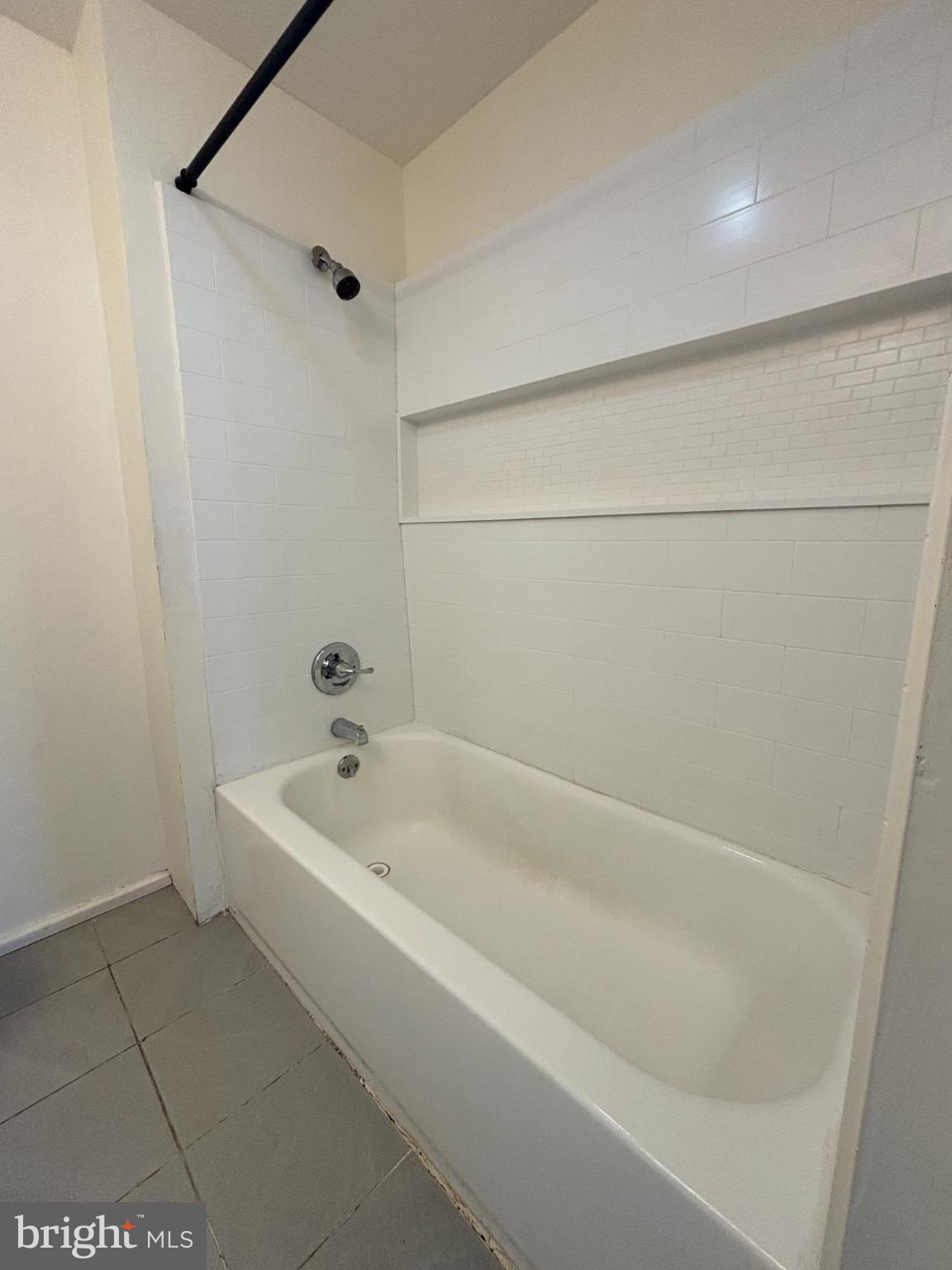 CITY OF MARTINSBURG - Residential Lease