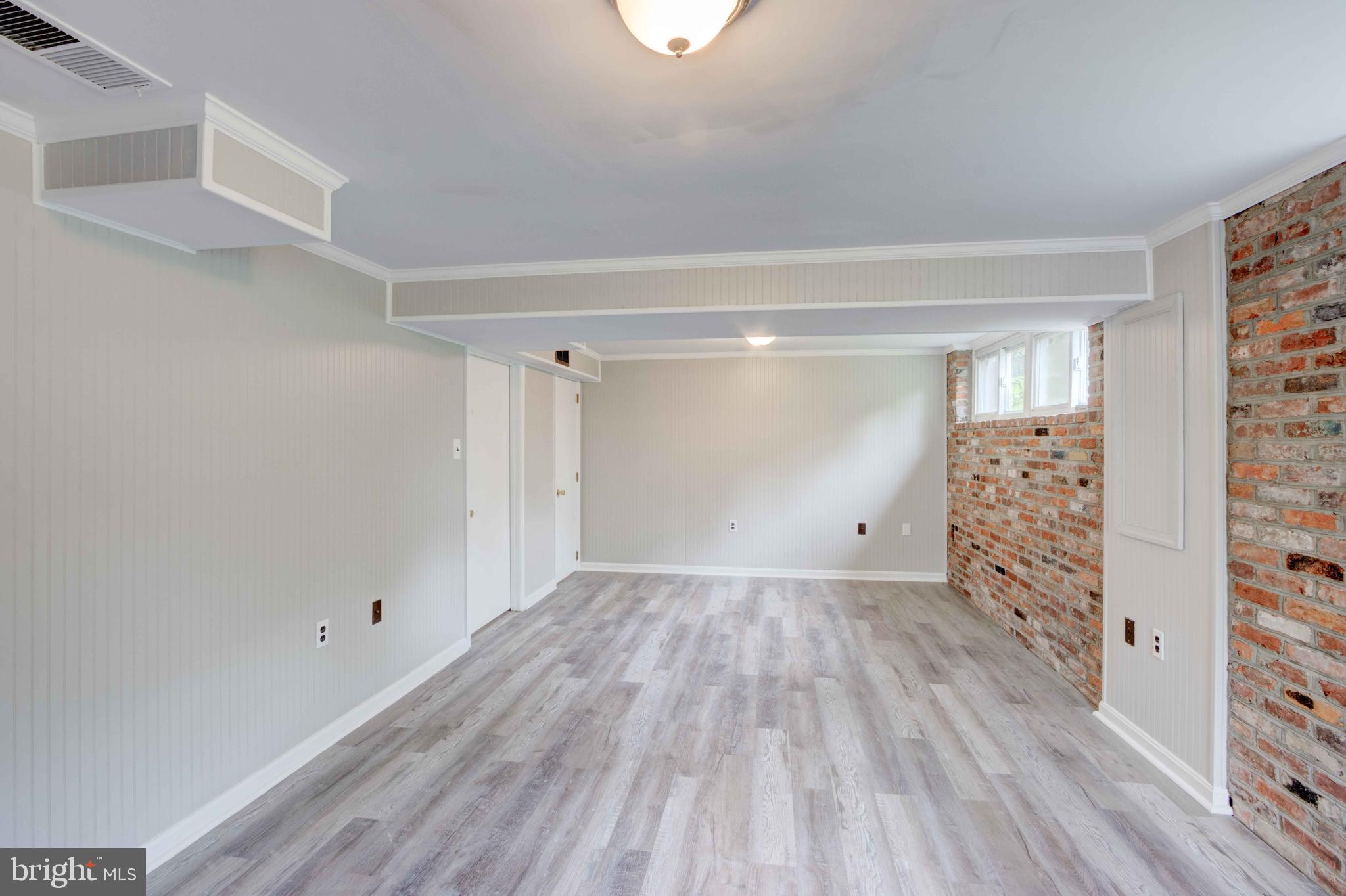 TIMBERBROOK - Residential