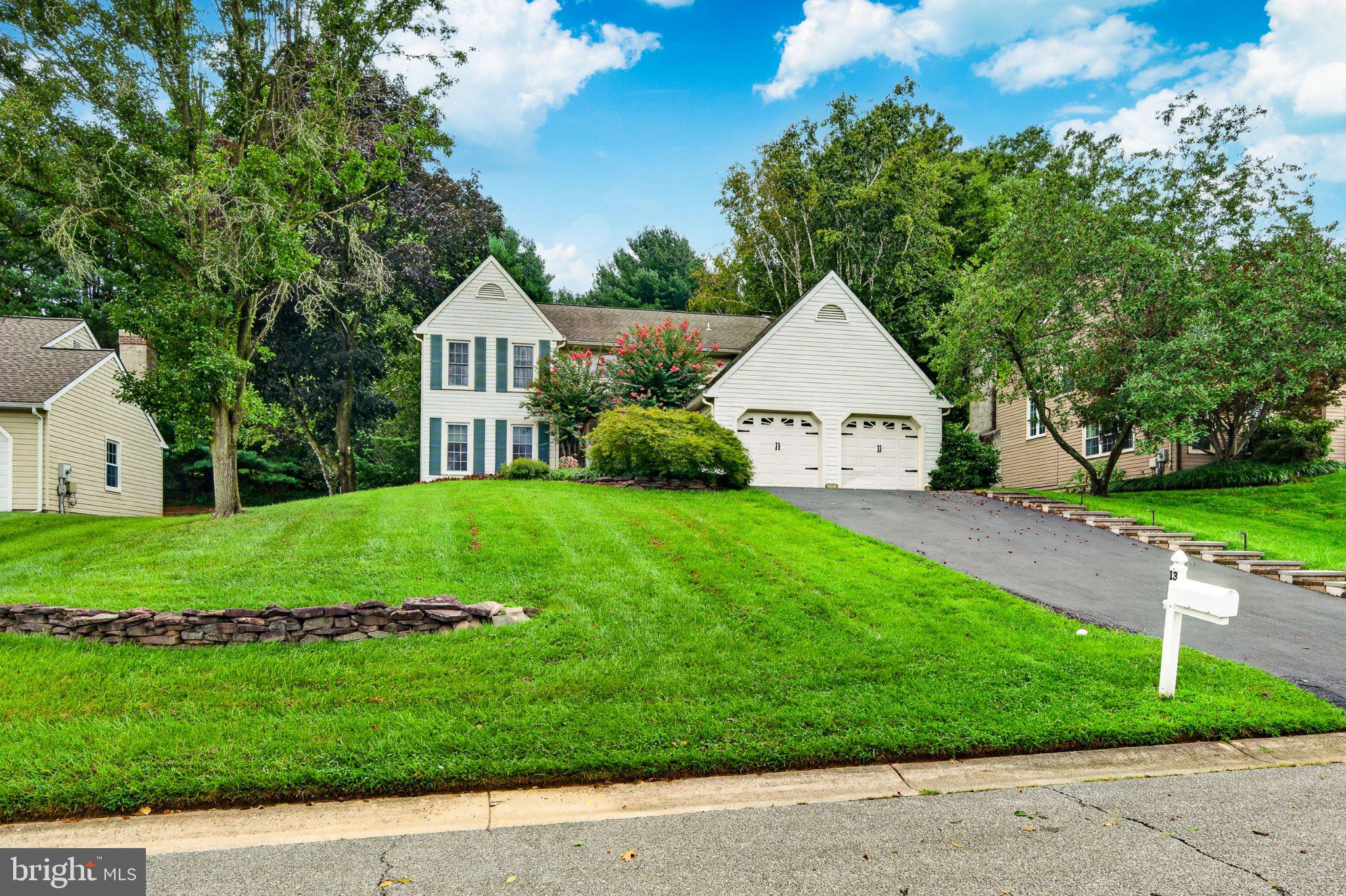 13 WILLOW CREEK LANE