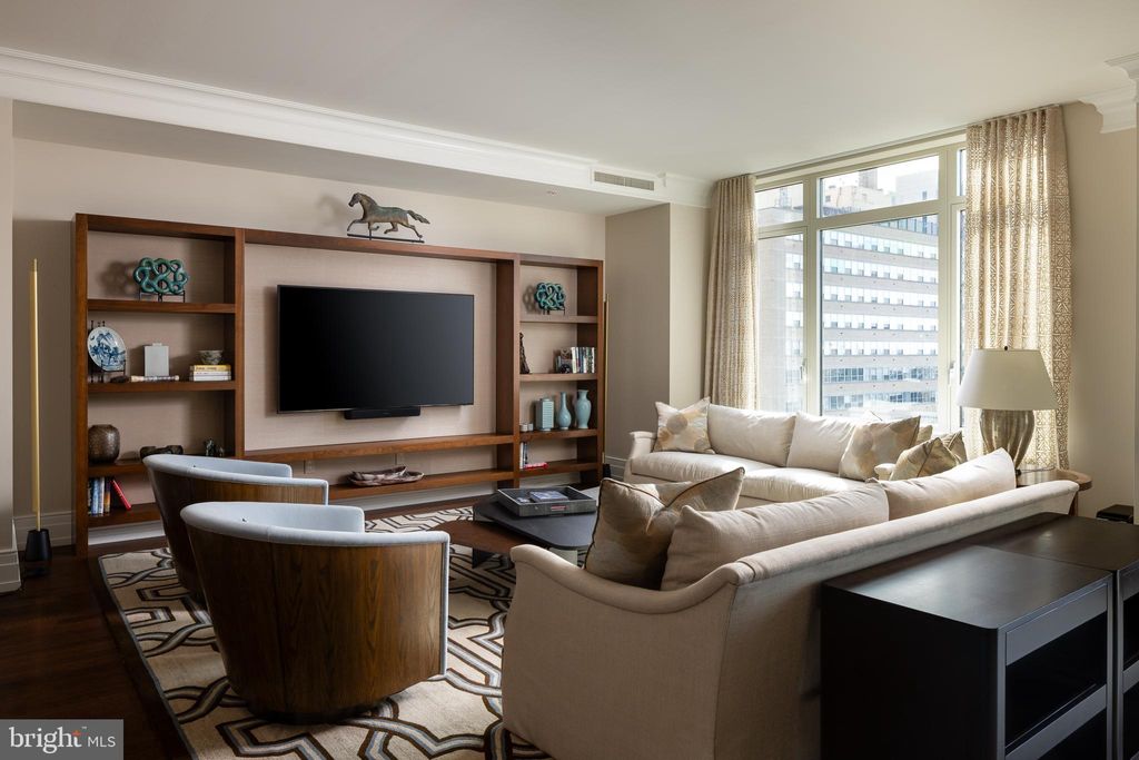 Photo of 130 S 18th Street #1804, PHILADELPHIA, PA 19103 (MLS # PAPH2555562)